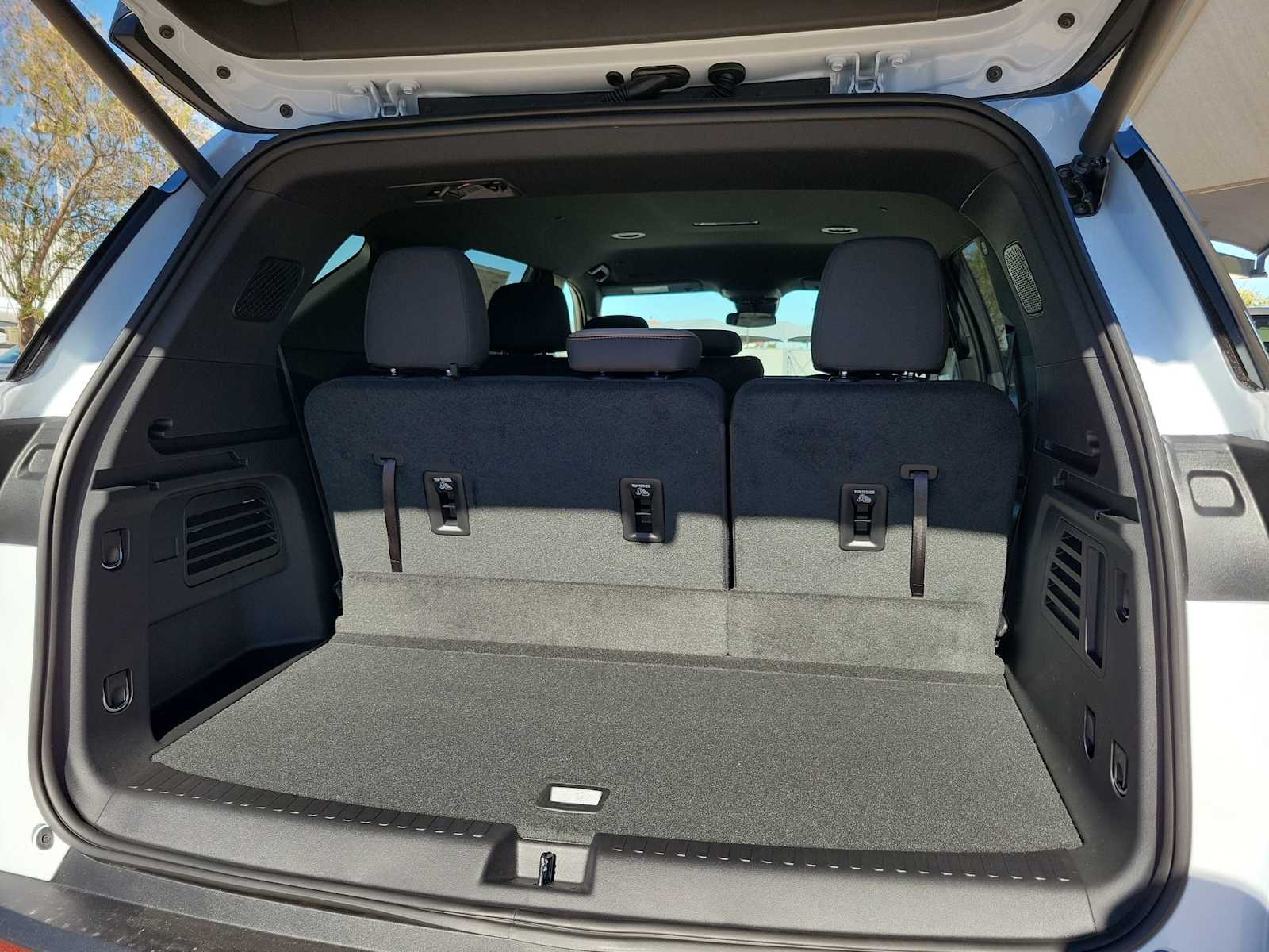 Thumbnail: 2026 Chevrolet Traverse - 19