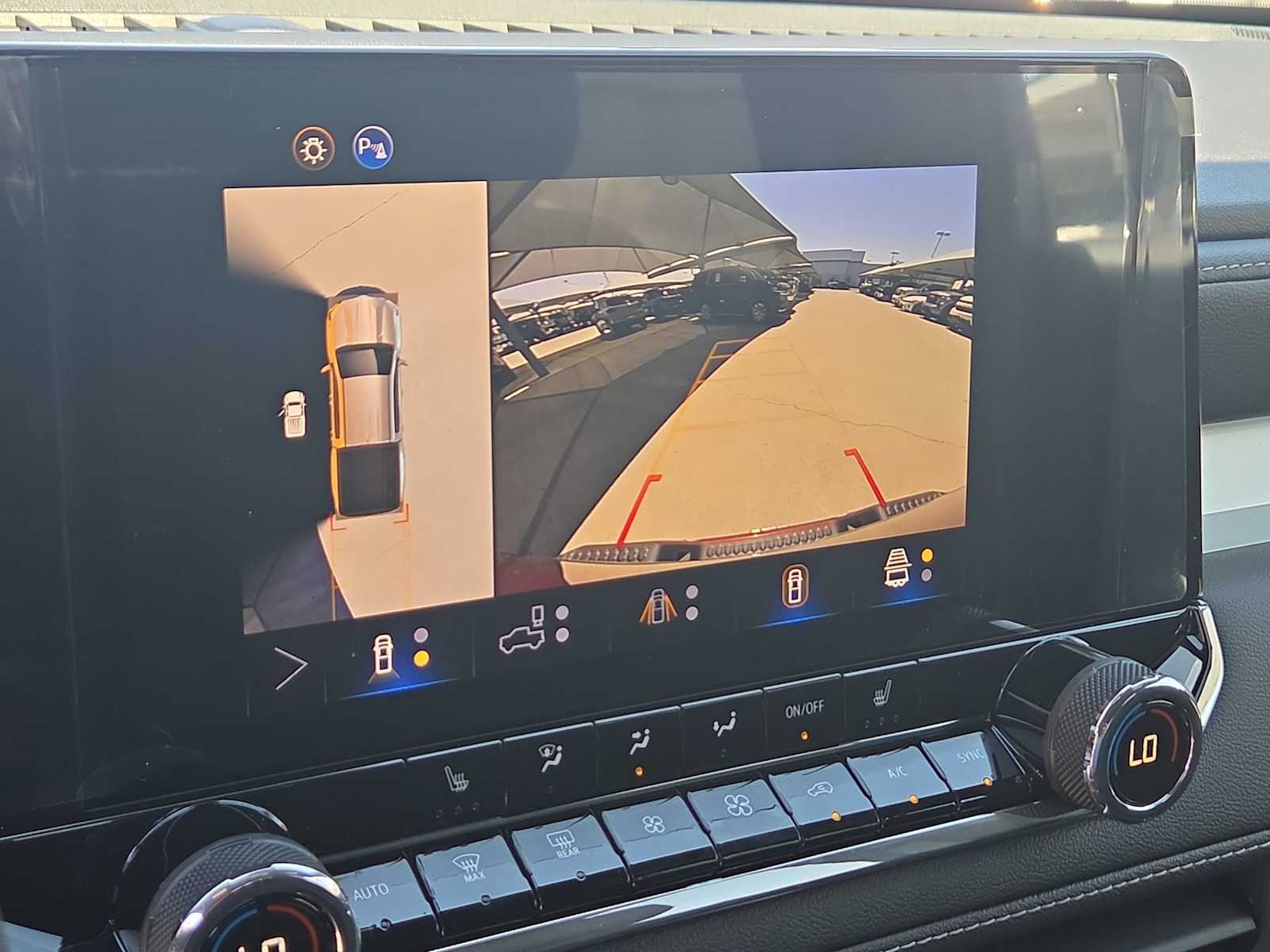 Thumbnail: 2026 Chevrolet Colorado - 24