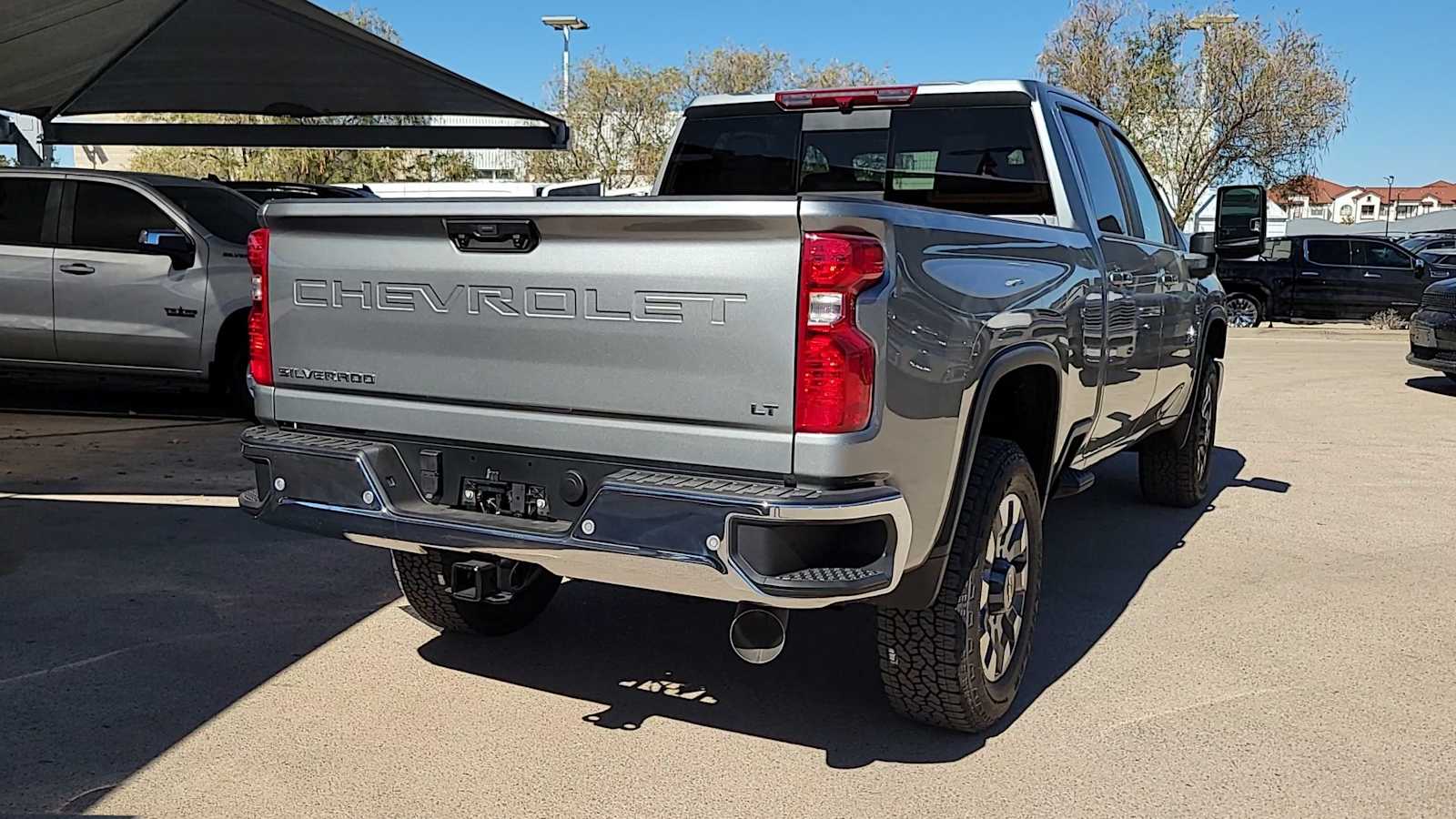 Thumbnail: 2026 Chevrolet Silverado 2500 - 9