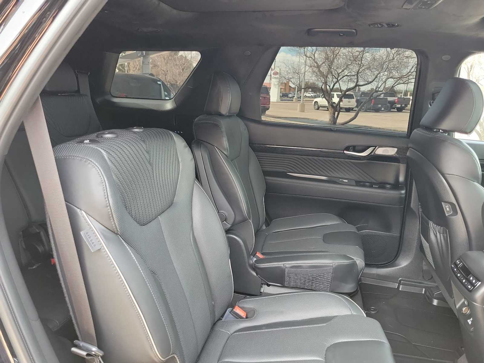 Thumbnail: 2024 Hyundai Palisade - 9