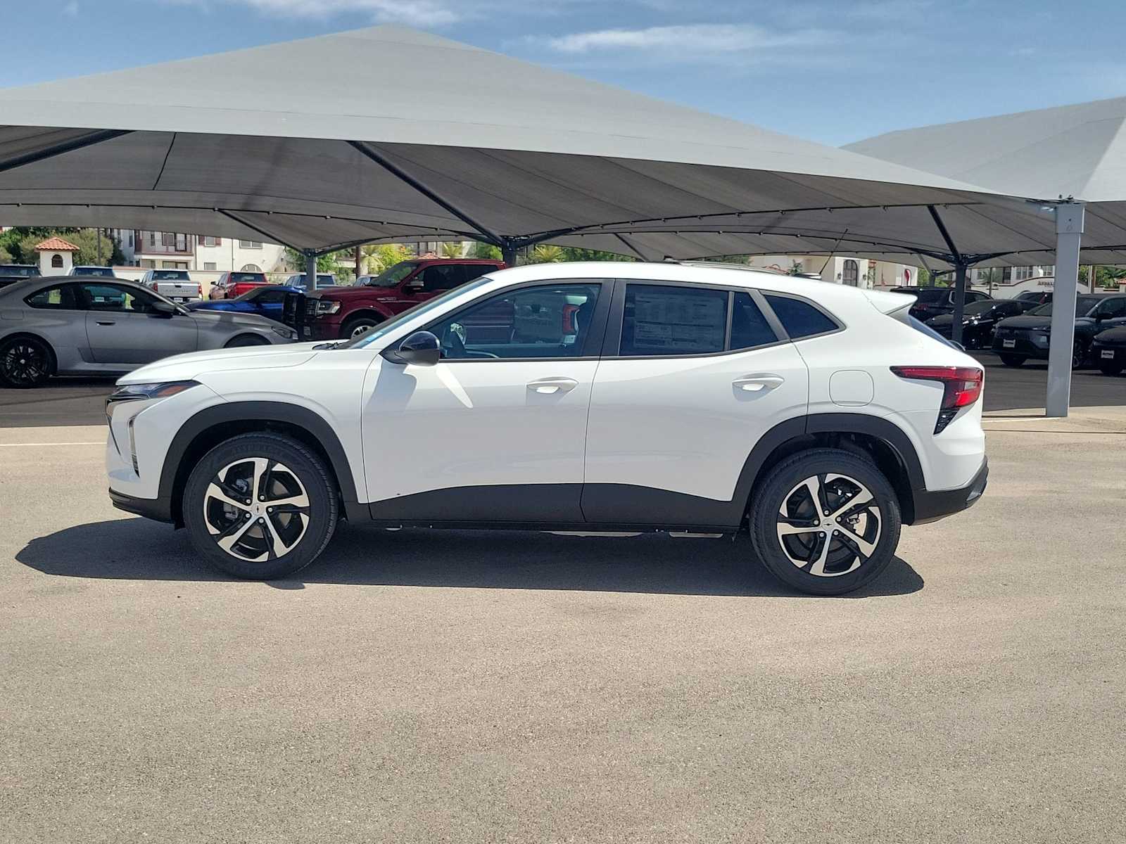 Thumbnail: 2026 Chevrolet Trax - 5