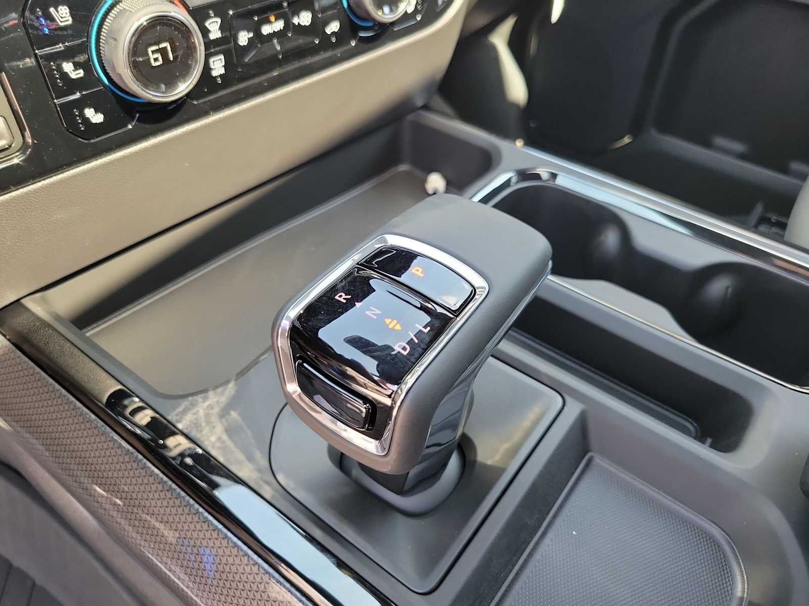 Thumbnail: 2026 Chevrolet Silverado 1500 - 17