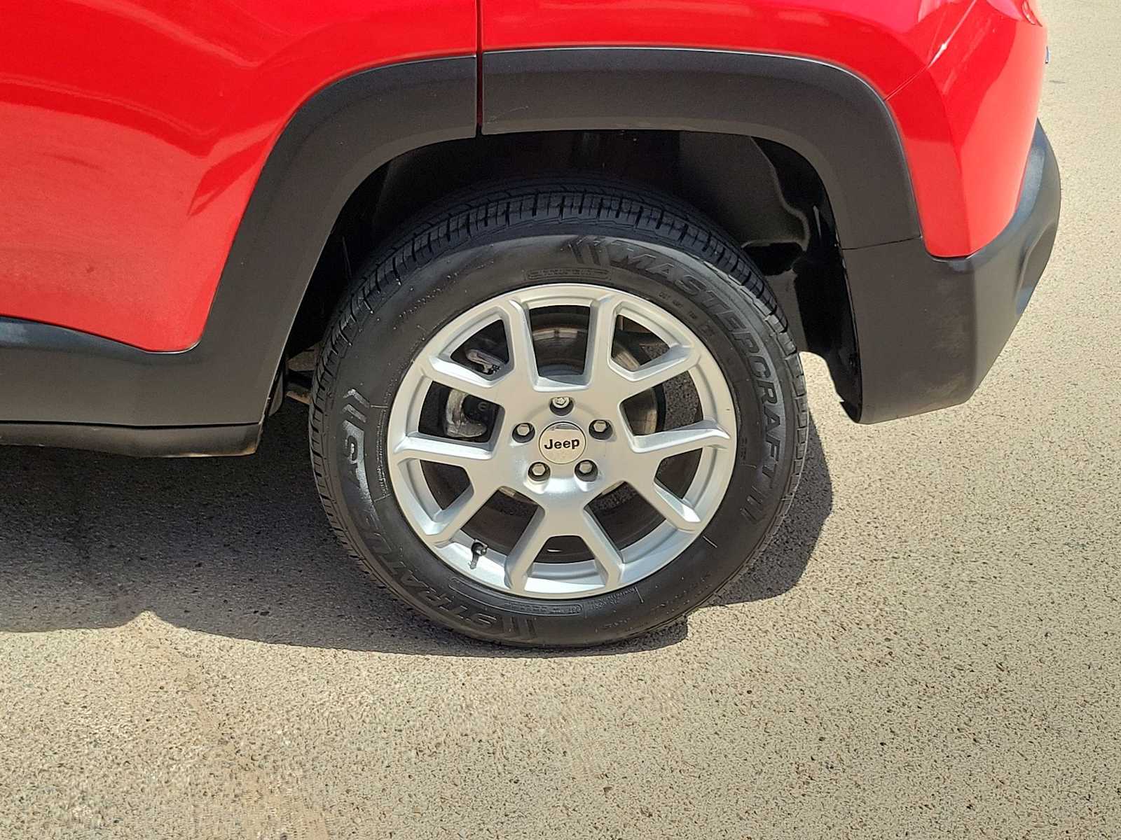 Thumbnail: 2022 Jeep Renegade - 8