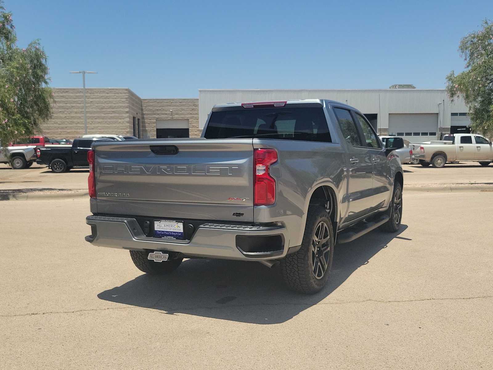 Thumbnail: 2026 Chevrolet Silverado 1500 - 8