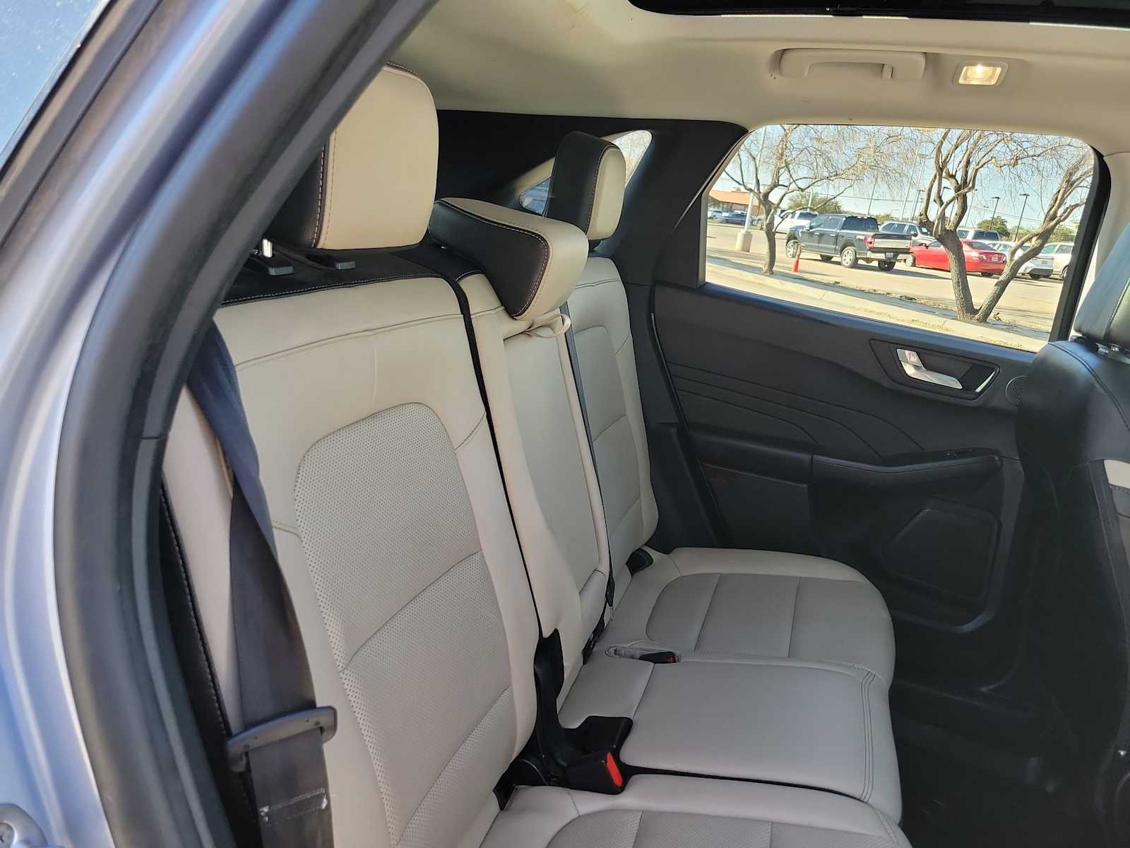 Thumbnail: 2022 Ford Escape - 13