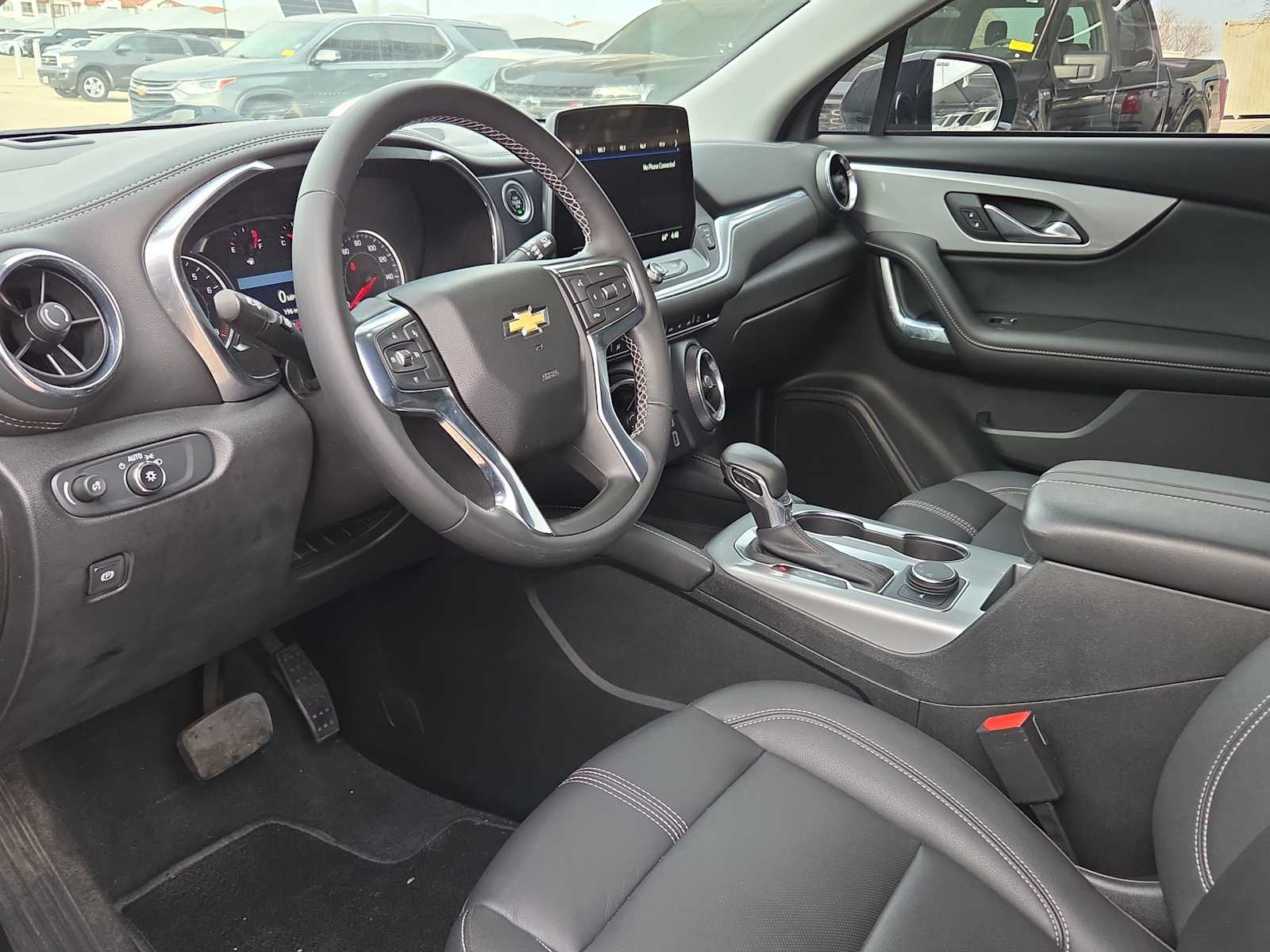 Thumbnail: 2023 Chevrolet Blazer - 2