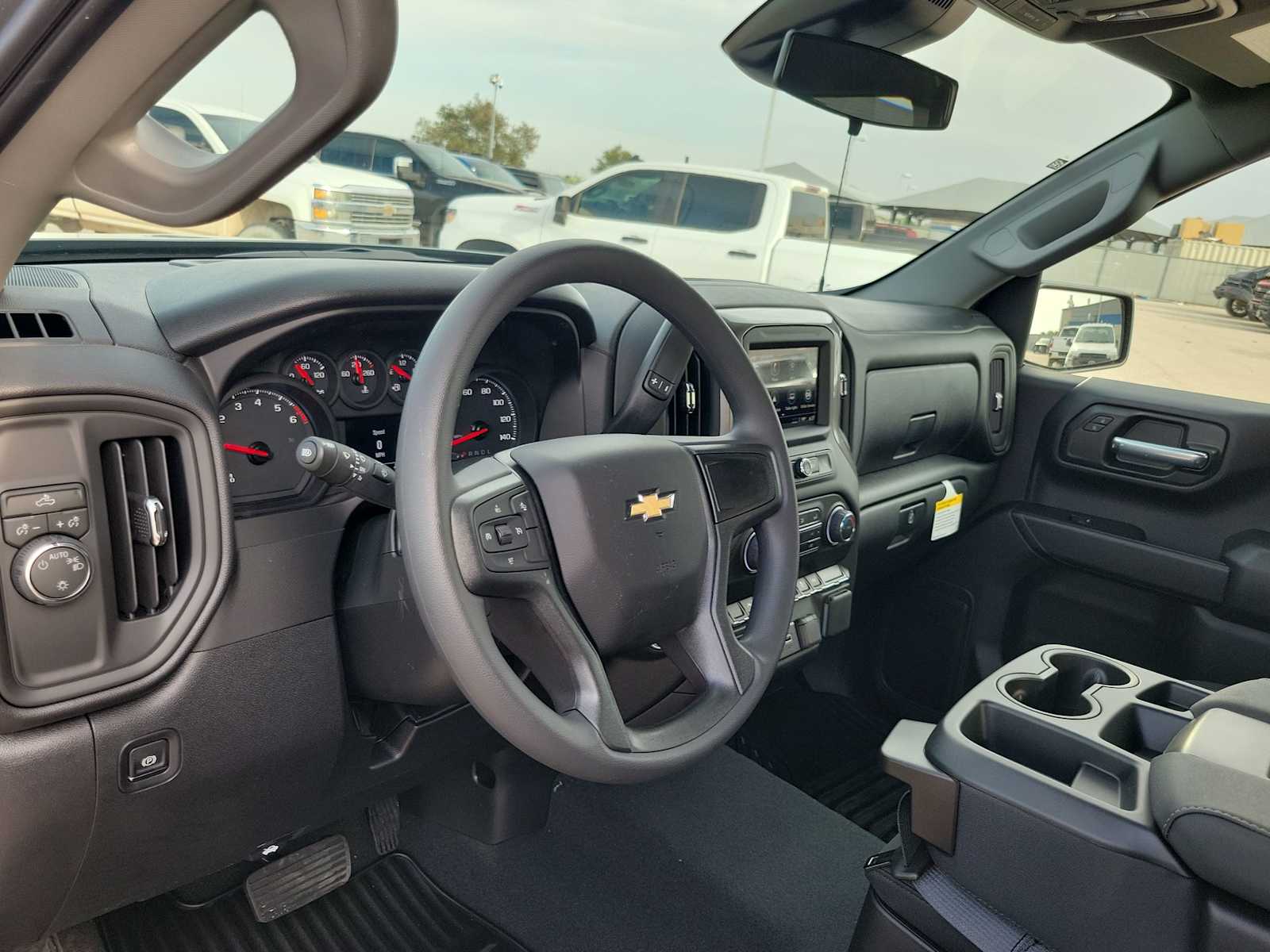 Thumbnail: 2026 Chevrolet Silverado 1500 - 10