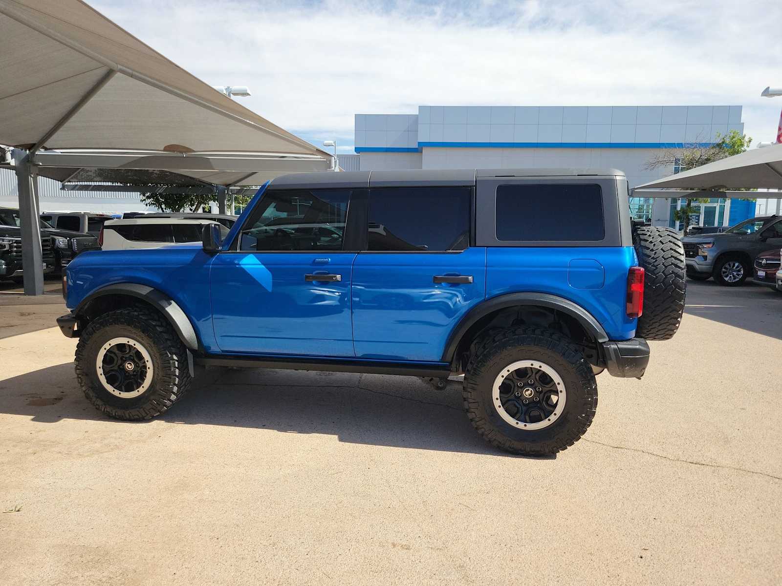 Thumbnail: 2023 Ford Bronco - 5
