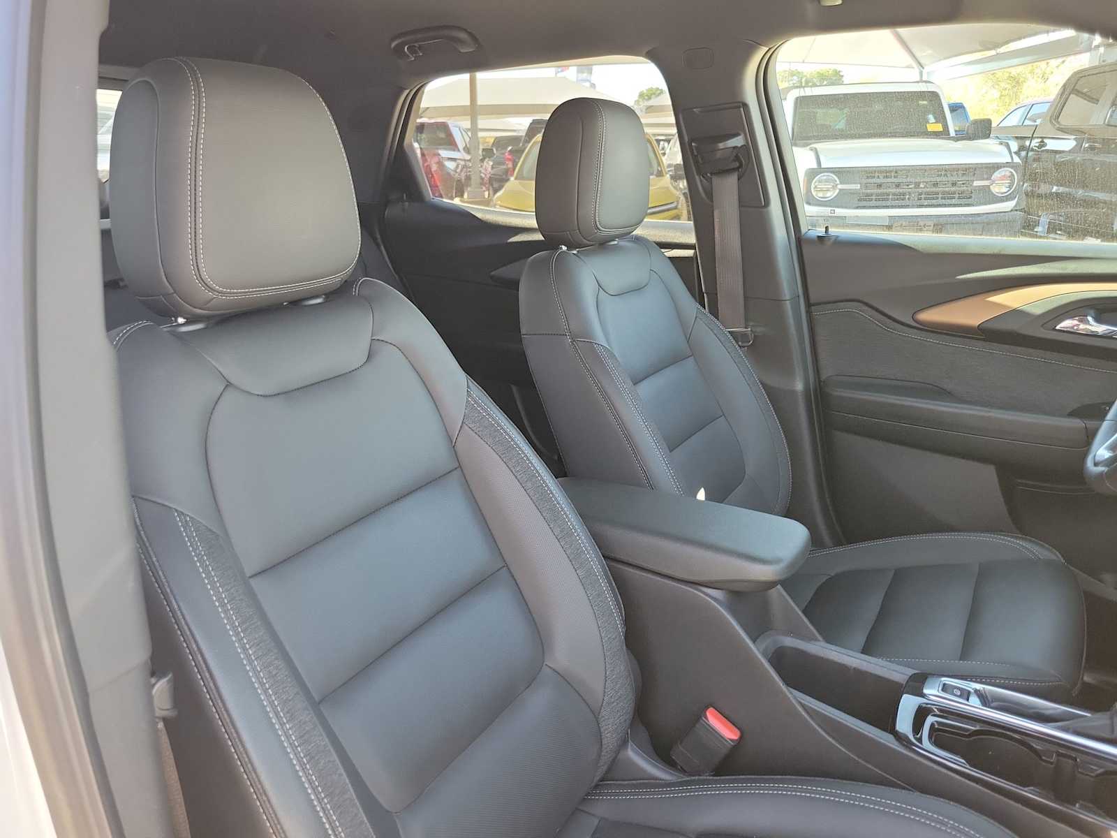 Thumbnail: 2022 Chevrolet TrailBlazer - 14