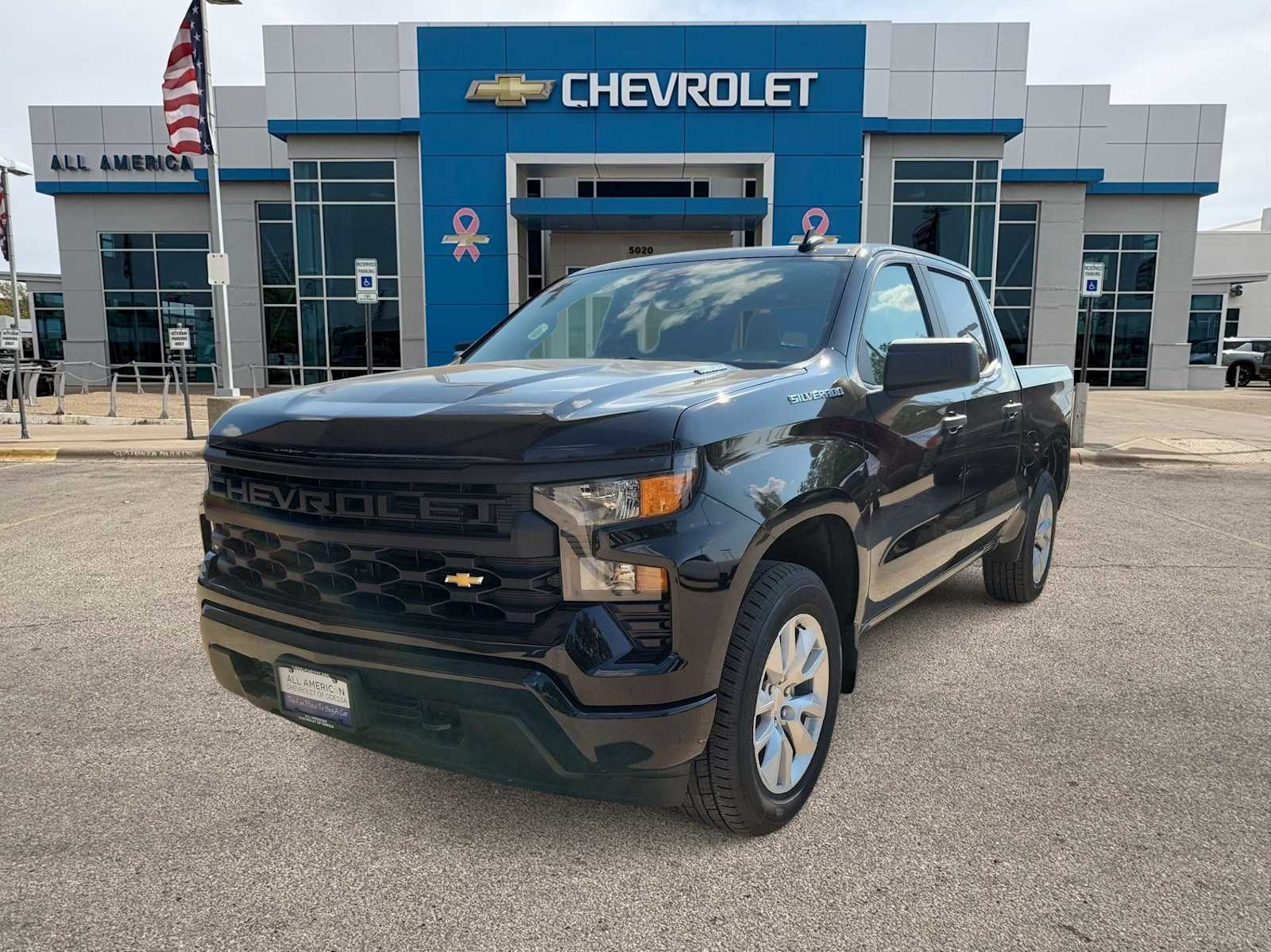 Thumbnail: 2026 Chevrolet Silverado 1500 - 1