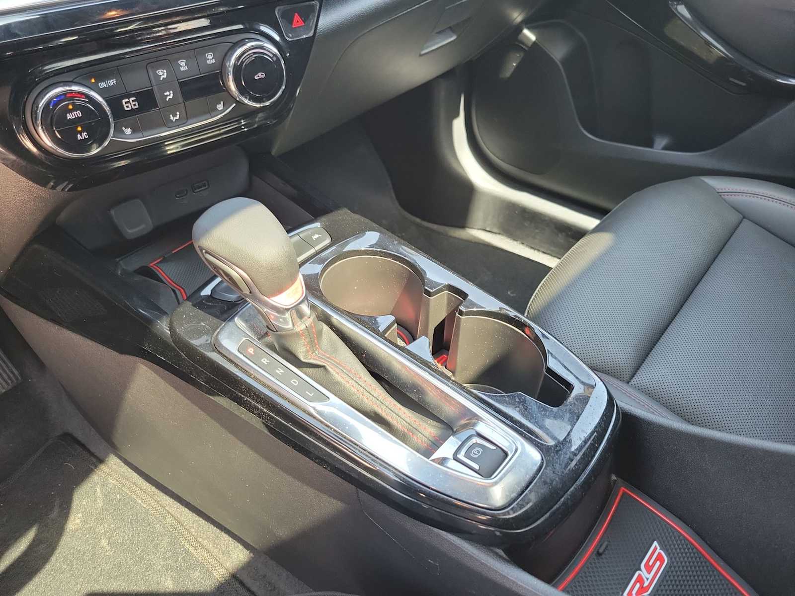 Thumbnail: 2025 Chevrolet Trax - 13