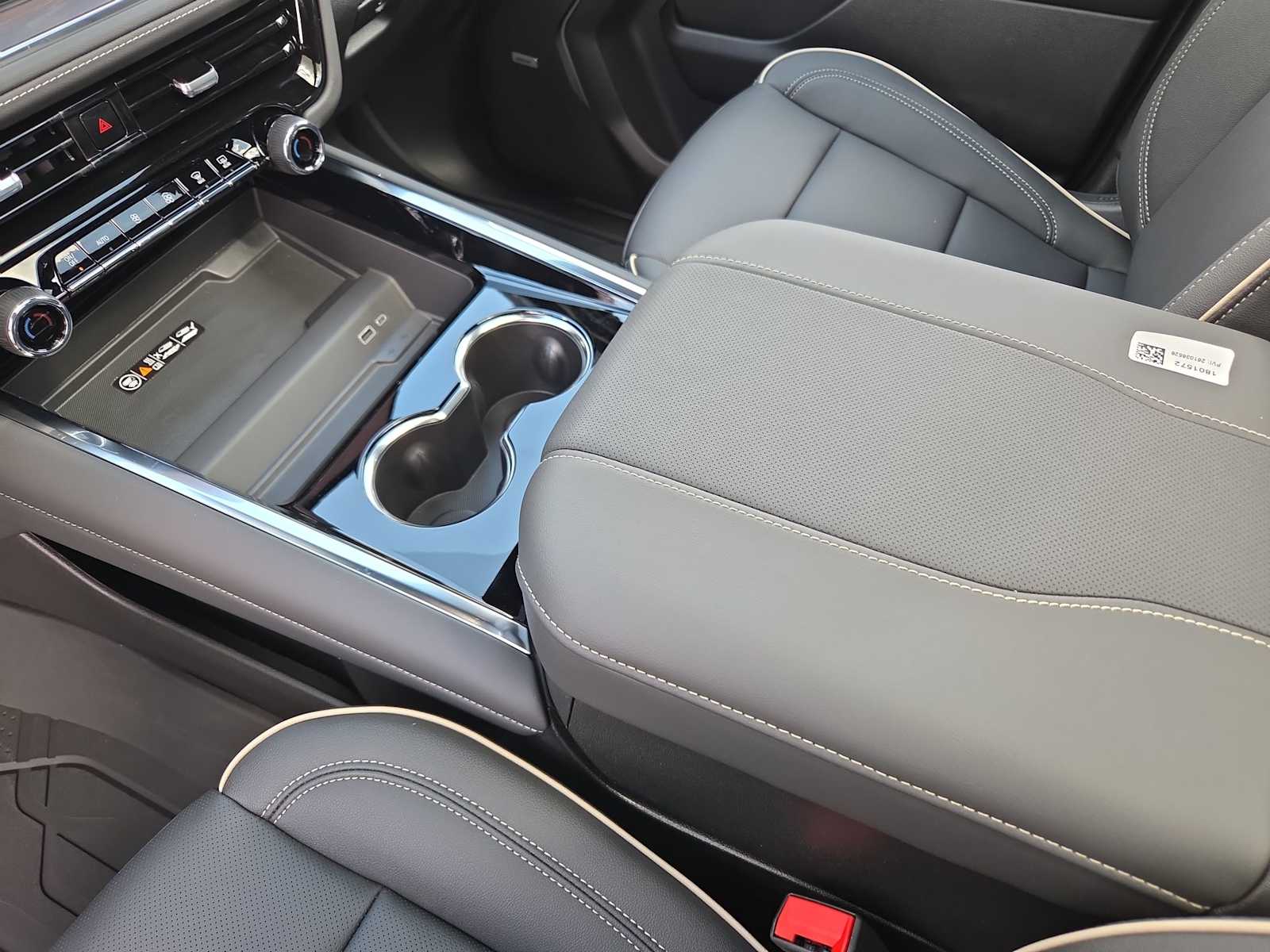 Thumbnail: 2026 Chevrolet Tahoe - 16