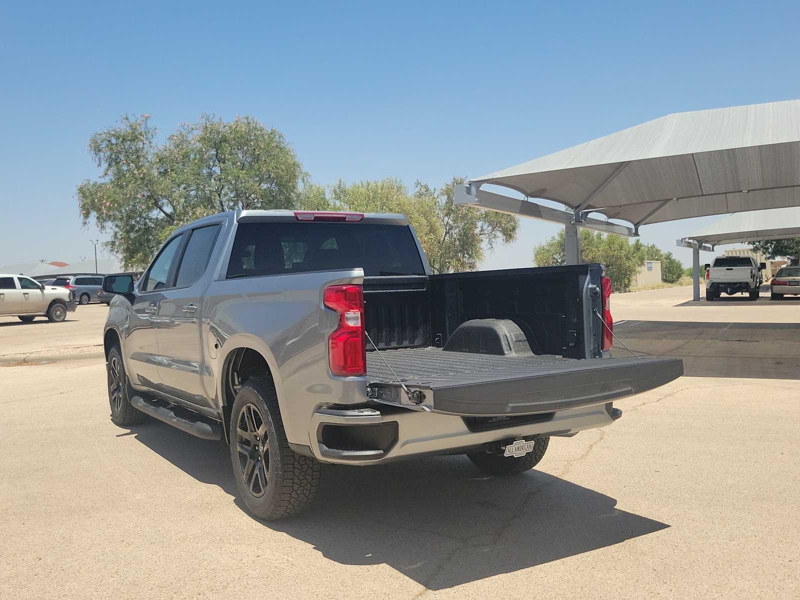 Thumbnail: 2026 Chevrolet Silverado 1500 - 23