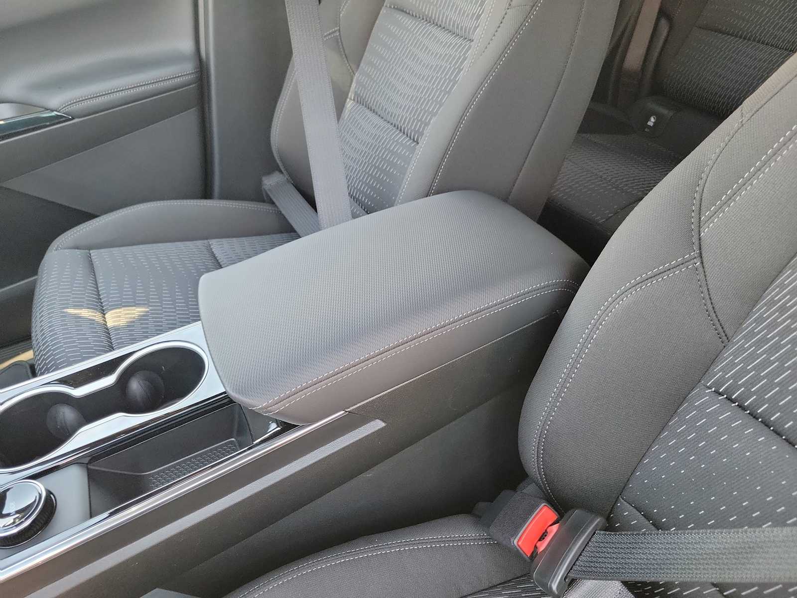 Thumbnail: 2026 Chevrolet Equinox - 16