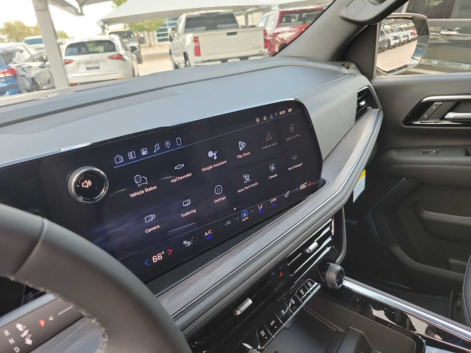 Thumbnail: 2026 Chevrolet Tahoe - 20