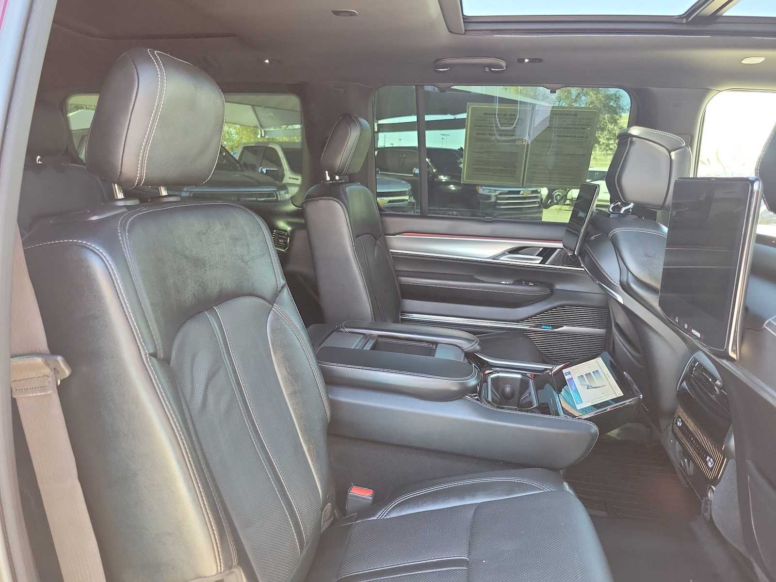 Thumbnail: 2023 Jeep Grand Wagoneer - 13