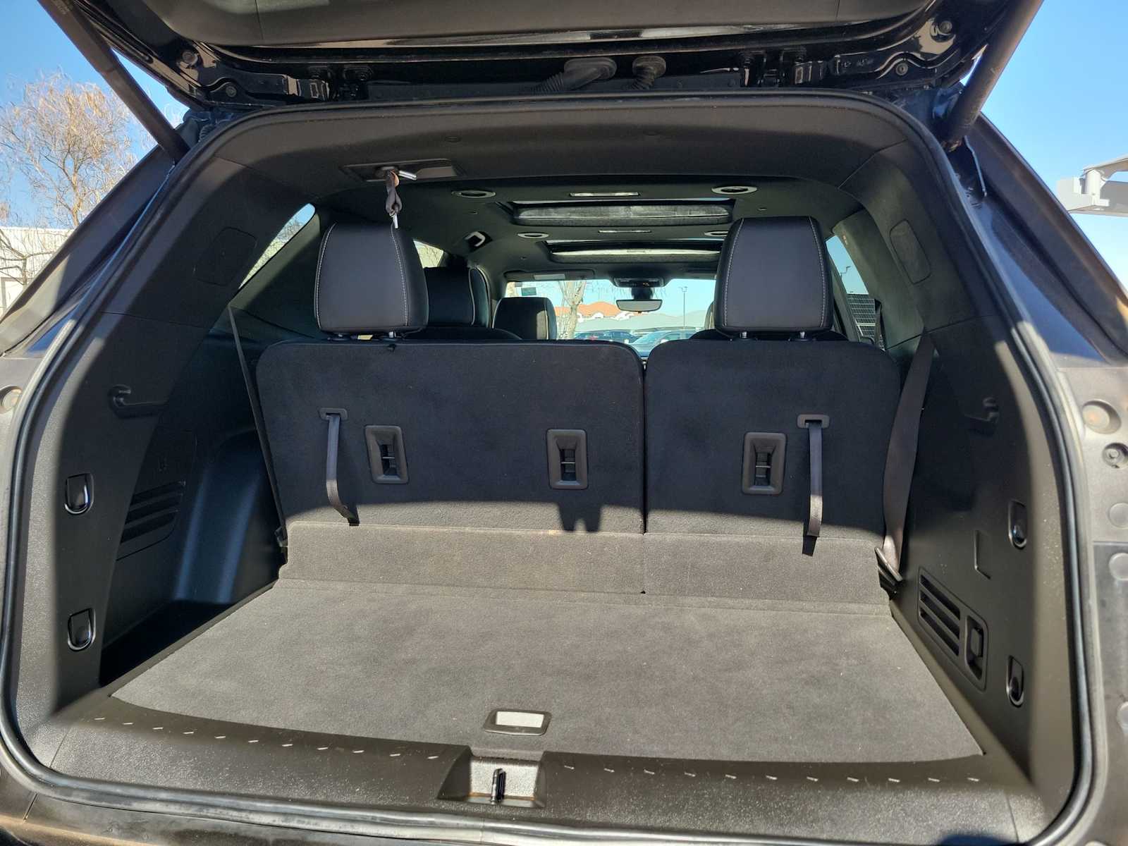 Thumbnail: 2023 Chevrolet Traverse - 19