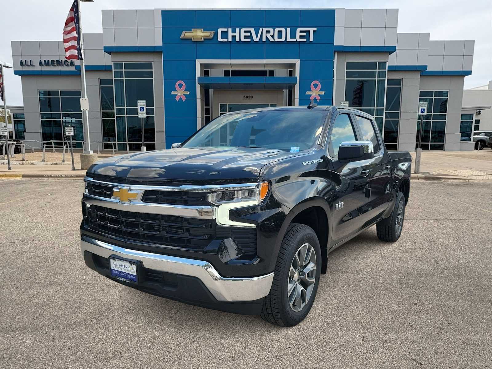 Thumbnail: 2026 Chevrolet Silverado 1500 - 1