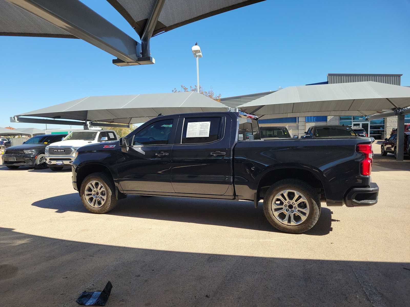 Thumbnail: 2023 Chevrolet Silverado 1500 - 3