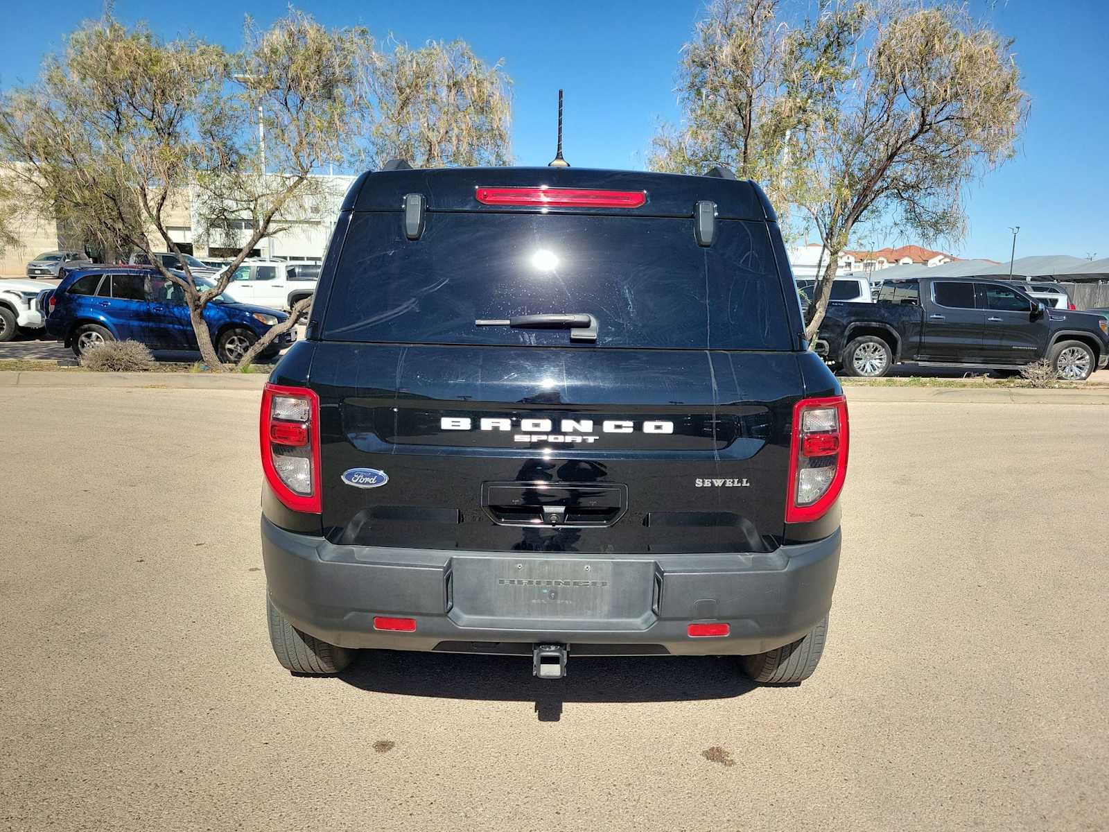 Thumbnail: 2022 Ford Bronco Sport - 5