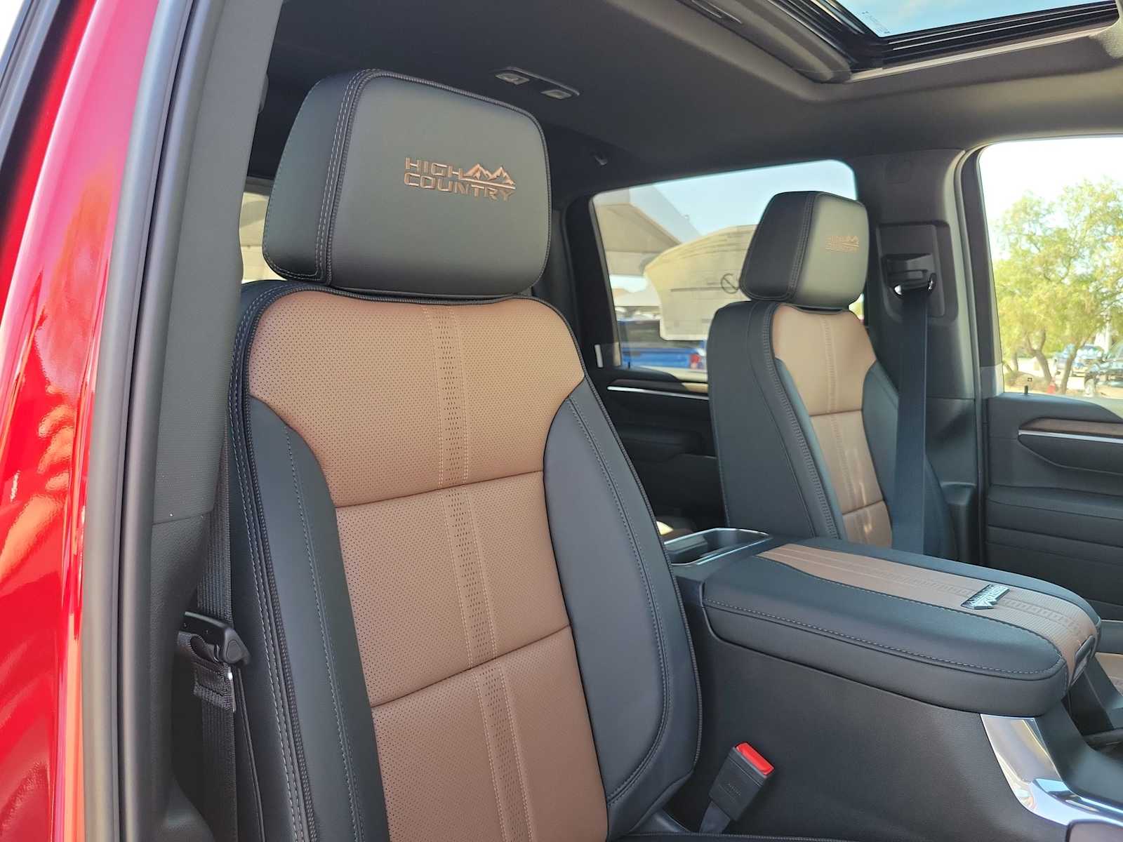 Thumbnail: 2026 Chevrolet Silverado 2500 - 14