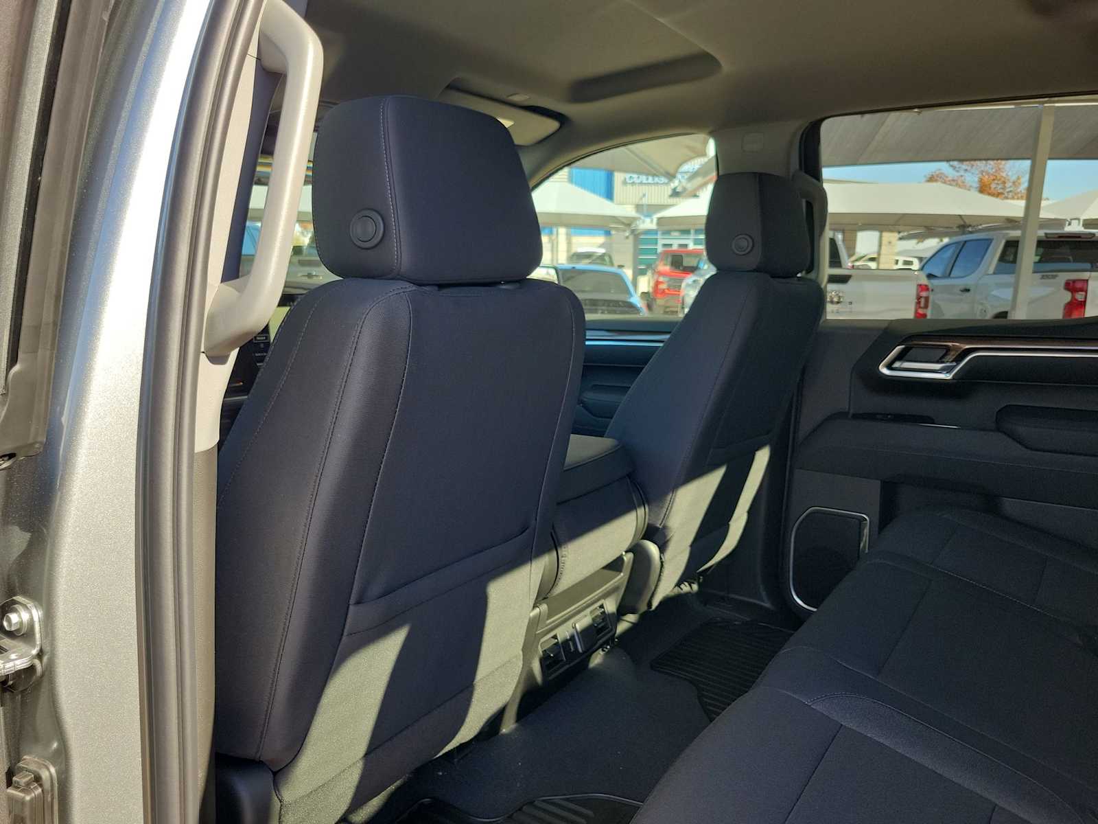 Thumbnail: 2026 Chevrolet Silverado 1500 - 12