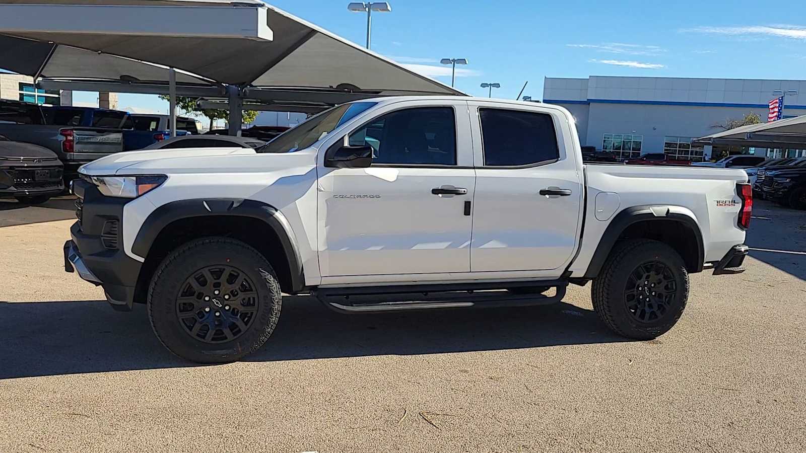 Thumbnail: 2026 Chevrolet Colorado - 6