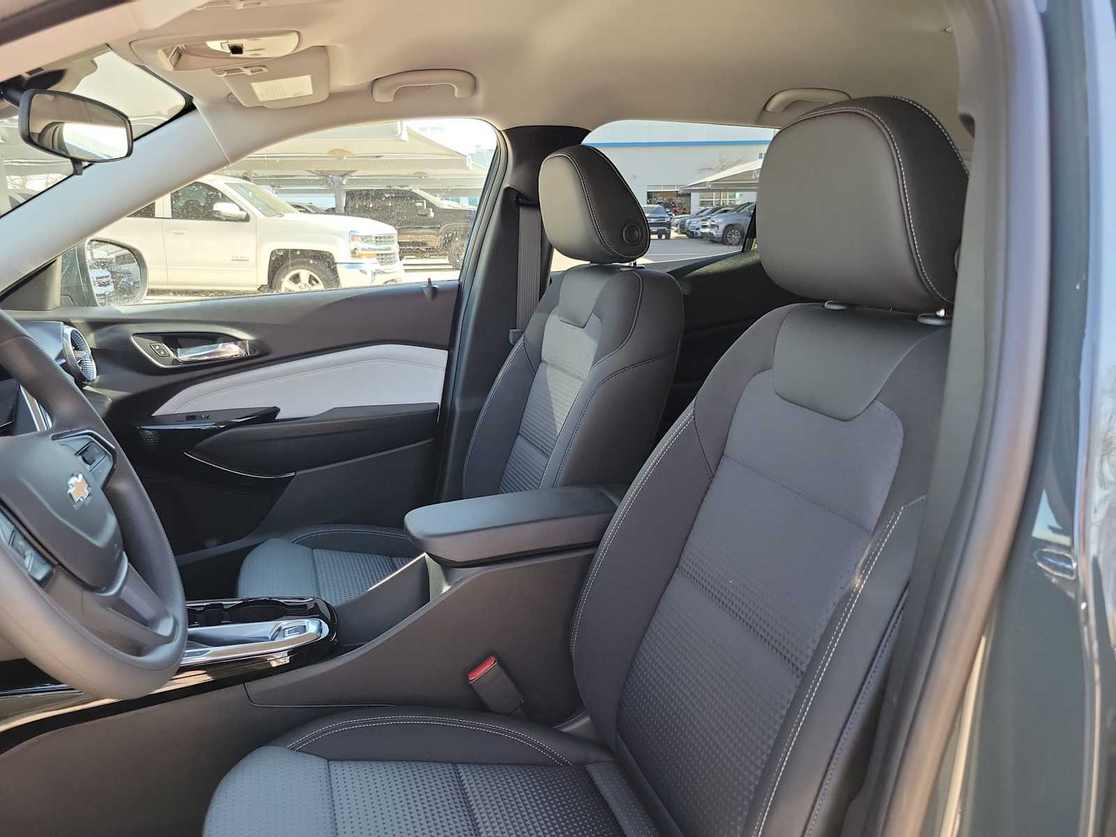 Thumbnail: 2026 Chevrolet Trax - 7