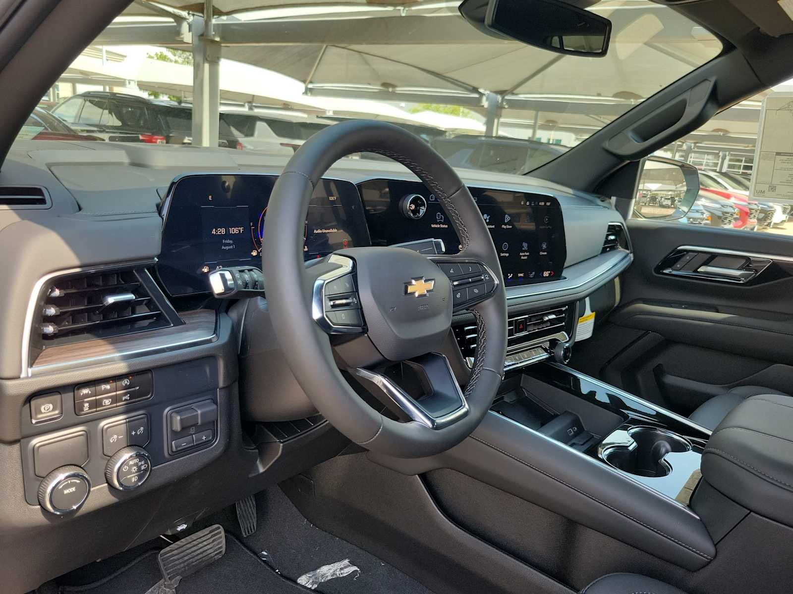 Thumbnail: 2025 Chevrolet Tahoe - 2