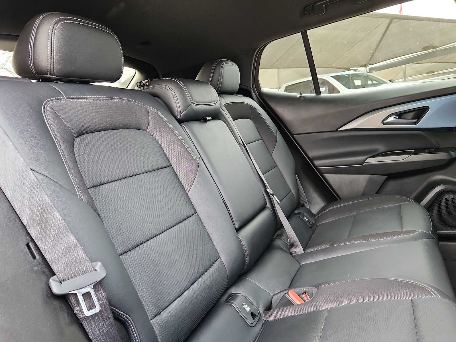 Thumbnail: 2024 Chevrolet Equinox - 9