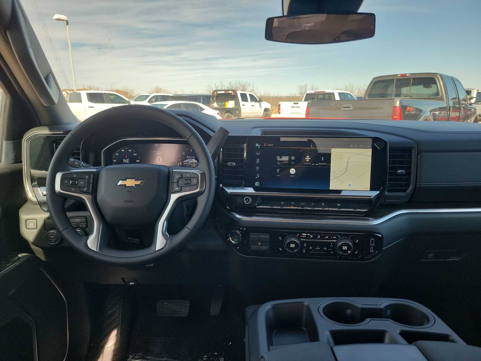 Thumbnail: 2026 Chevrolet Silverado 1500 - 9