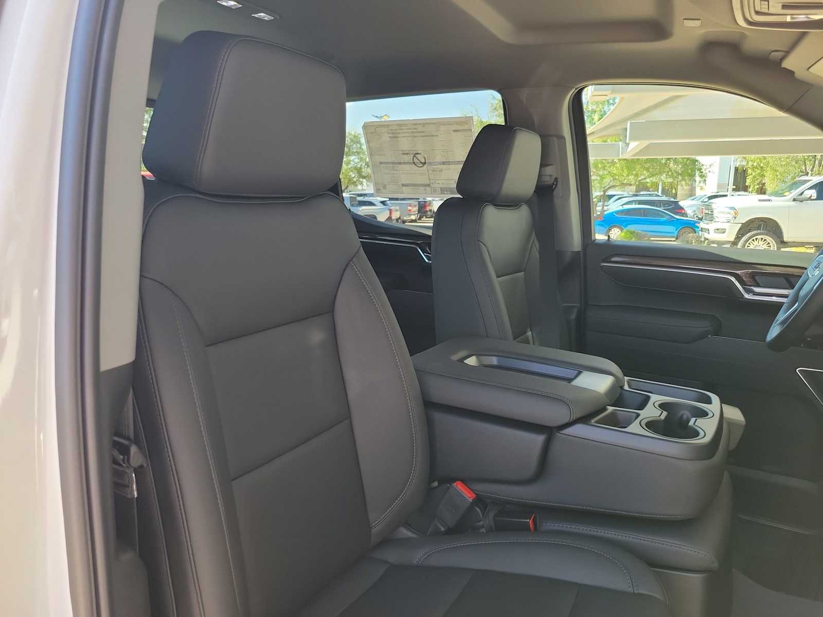 Thumbnail: 2026 Chevrolet Silverado 1500 - 14