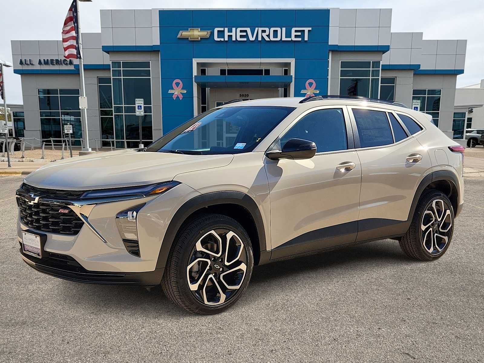 Thumbnail: 2026 Chevrolet Trax - 1