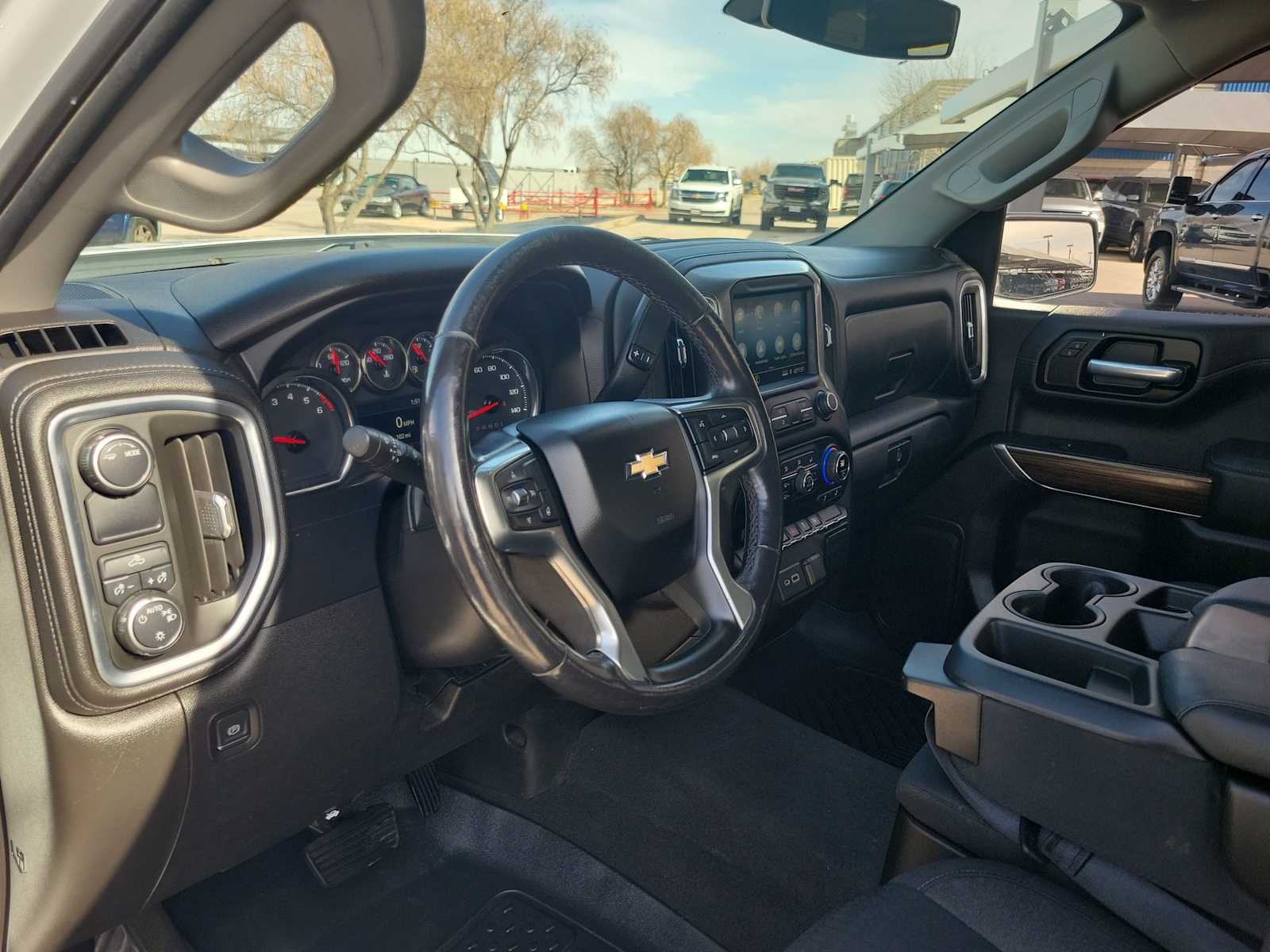 Thumbnail: 2021 Chevrolet Silverado 1500 - 2