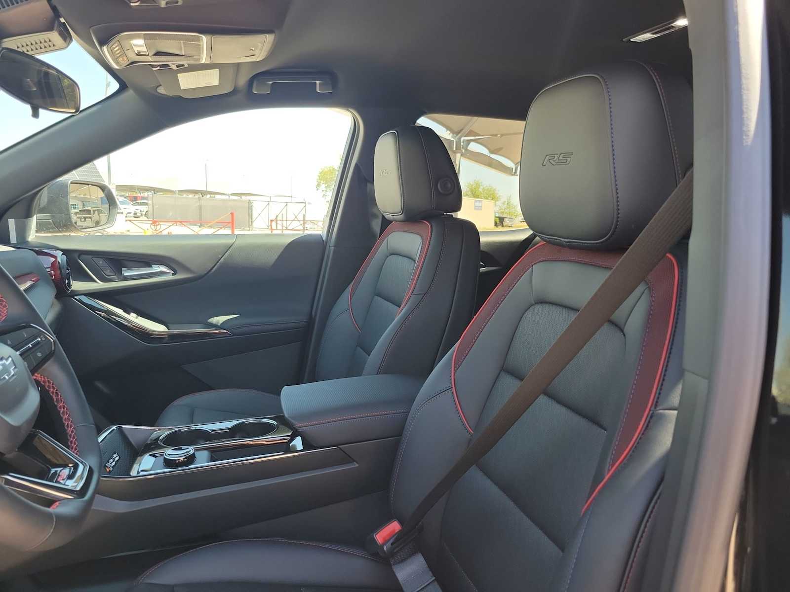 Thumbnail: 2026 Chevrolet Equinox - 15