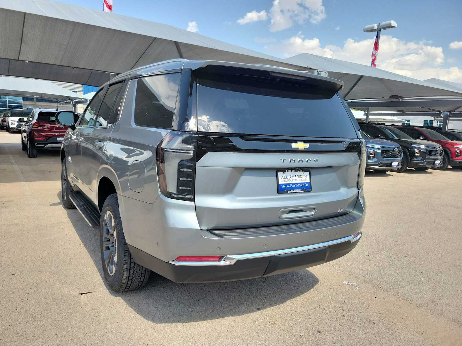 Thumbnail: 2025 Chevrolet Tahoe - 4