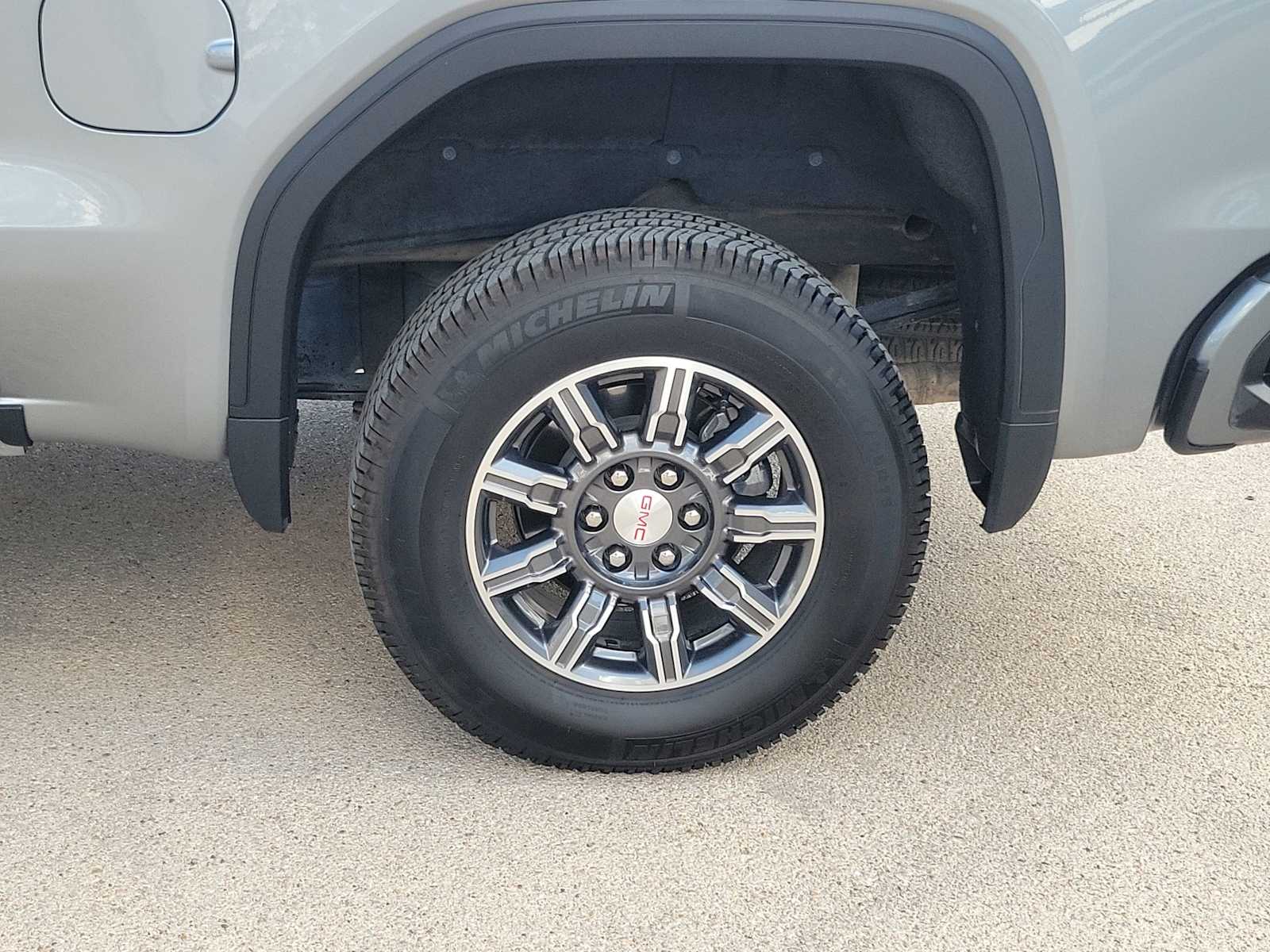Thumbnail: 2024 GMC Sierra 1500 - 8