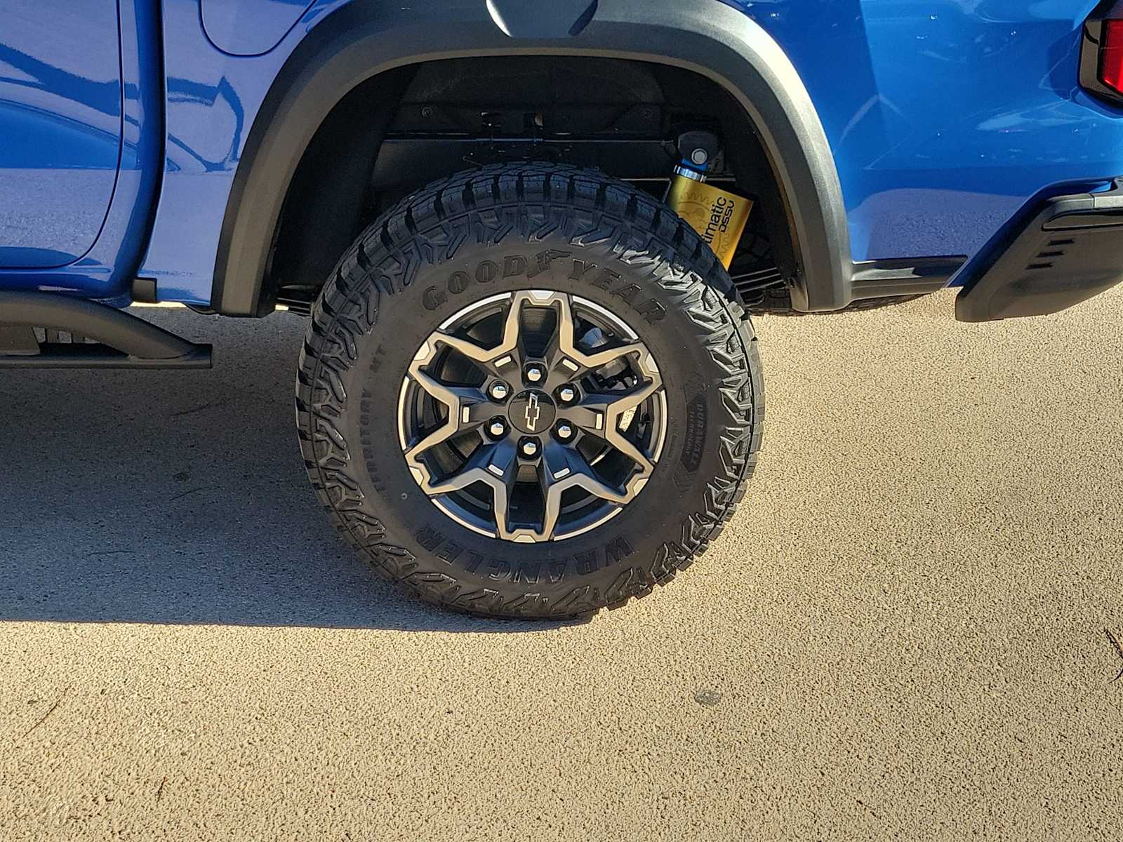 Thumbnail: 2026 Chevrolet Colorado - 8