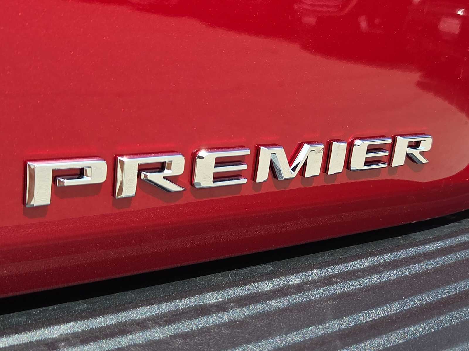 Thumbnail: 2026 Chevrolet Tahoe - 7