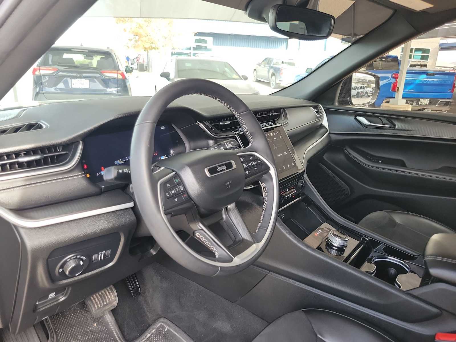 Thumbnail: 2023 Jeep Grand Cherokee - 2