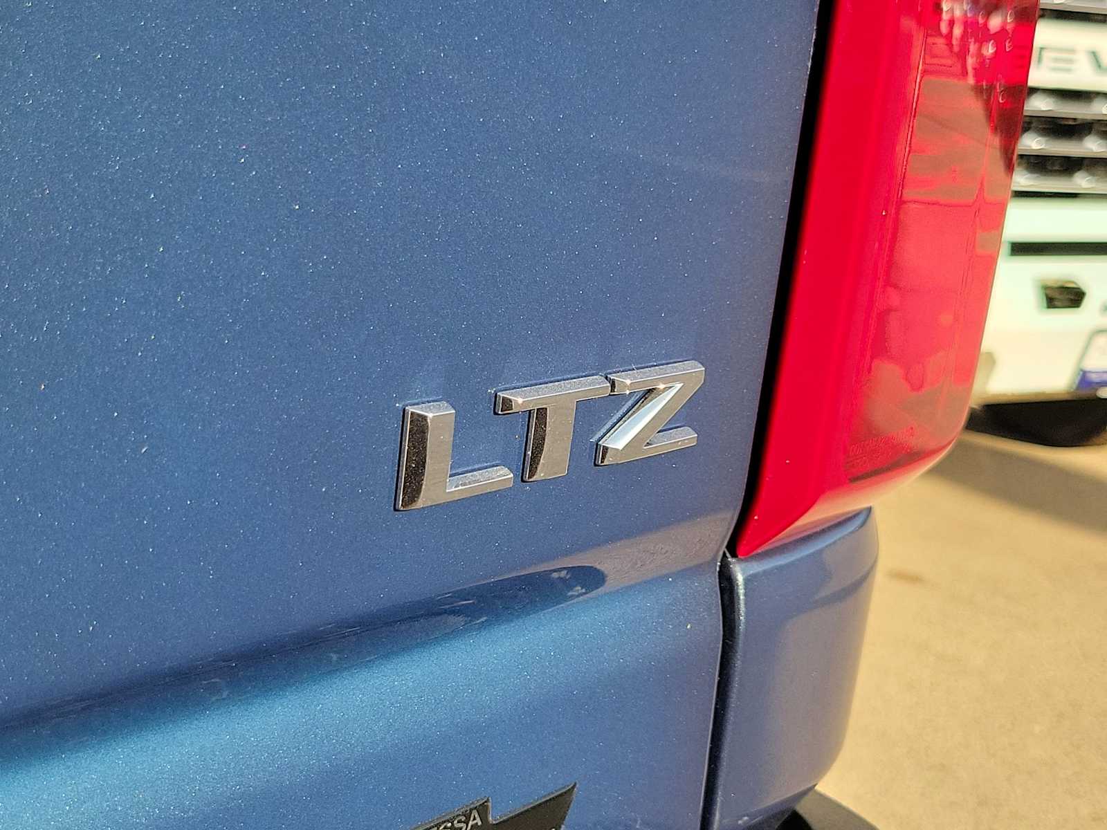 Thumbnail: 2026 Chevrolet Silverado 3500 - 7