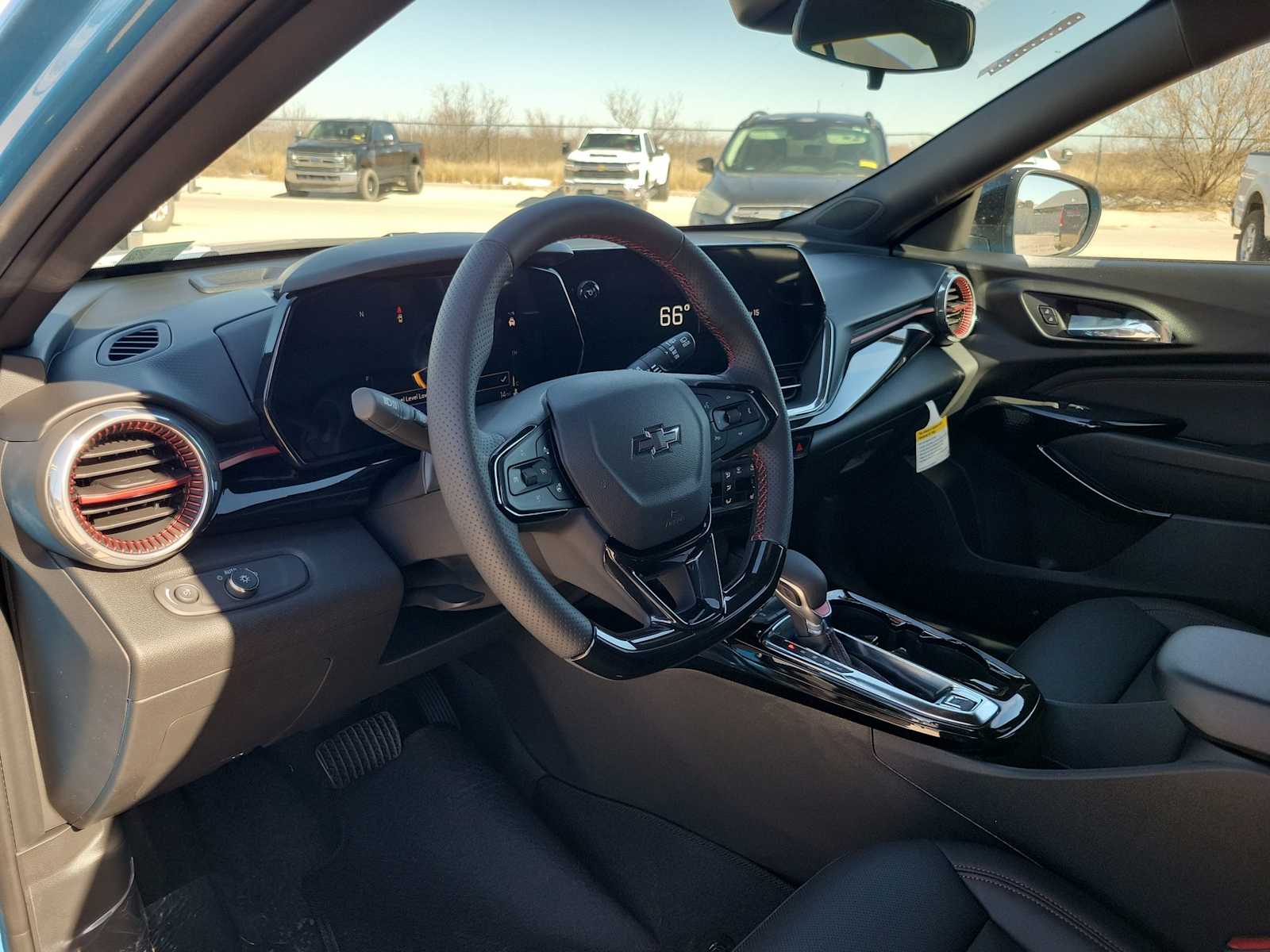 Thumbnail: 2026 Chevrolet Trax - 2