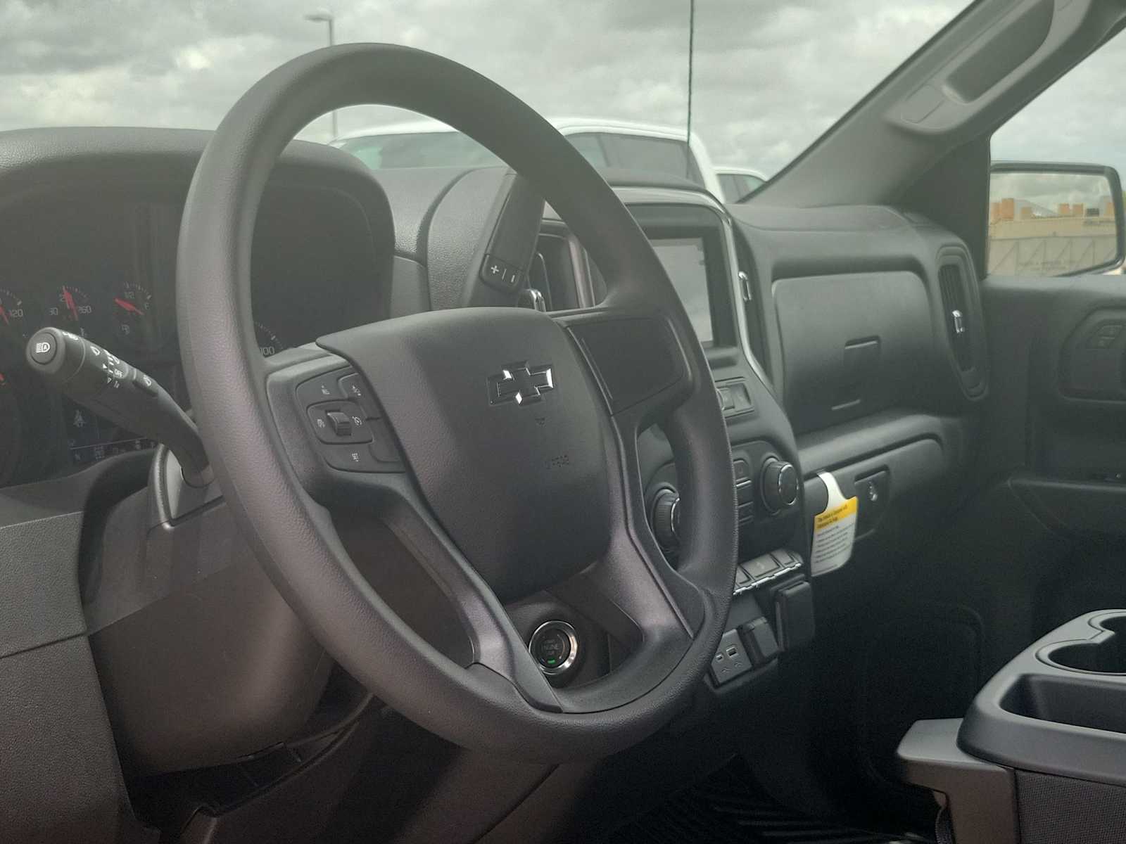 Thumbnail: 2026 Chevrolet Silverado 1500 - 10