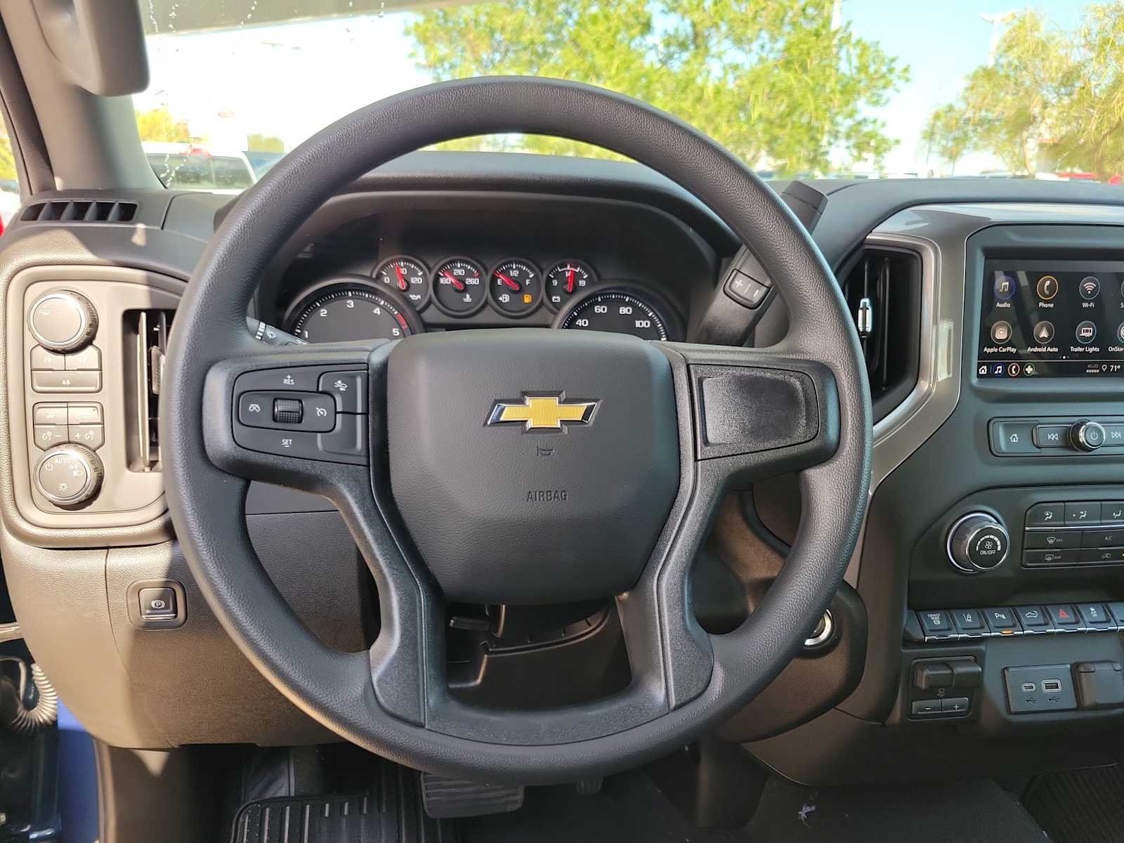 Thumbnail: 2026 Chevrolet Silverado 2500 - 15