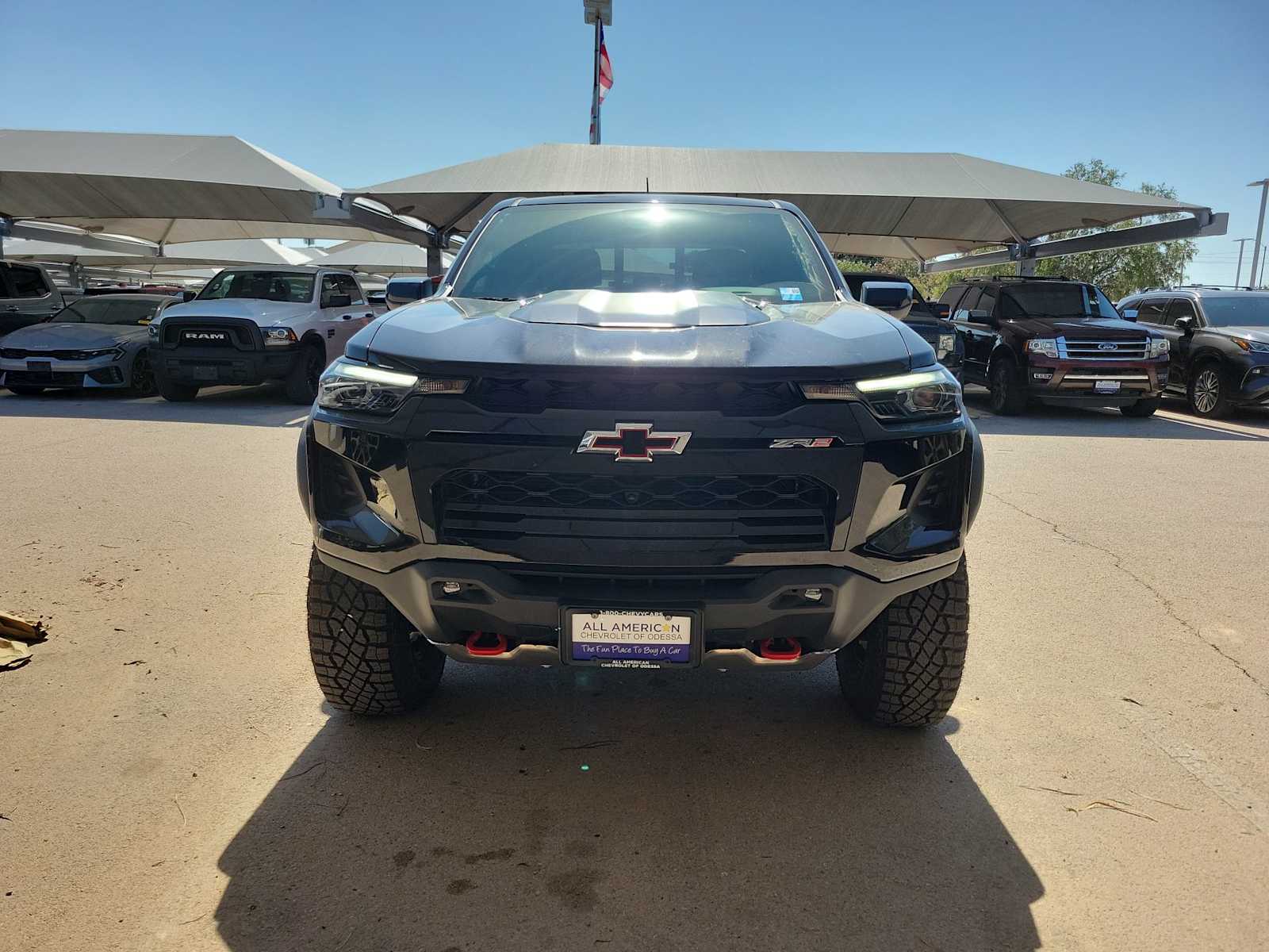 Thumbnail: 2026 Chevrolet Colorado - 3