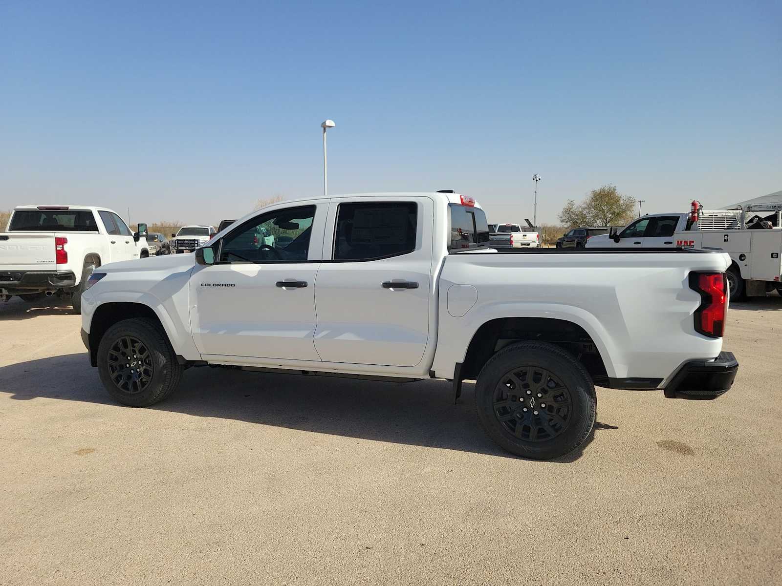 Thumbnail: 2026 Chevrolet Colorado - 11