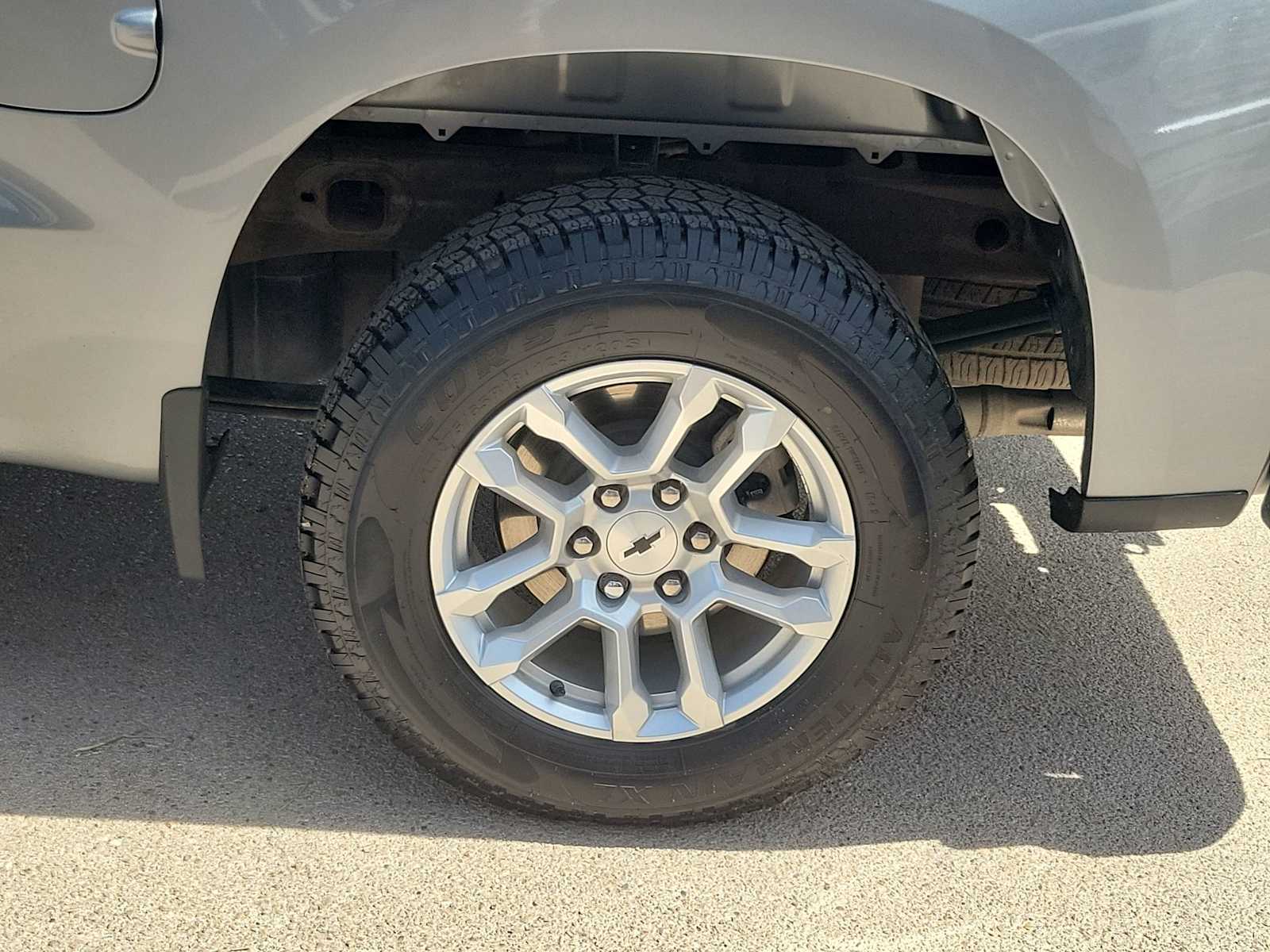 Thumbnail: 2023 Chevrolet Silverado 1500 - 13