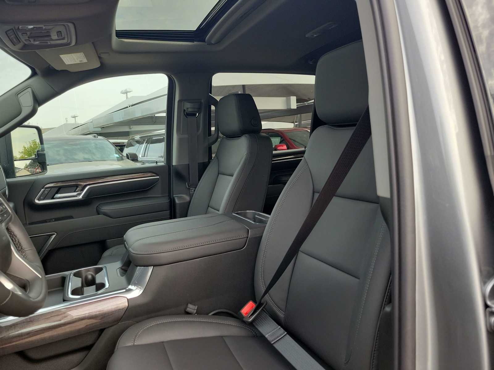 Thumbnail: 2026 Chevrolet Silverado 2500 - 11