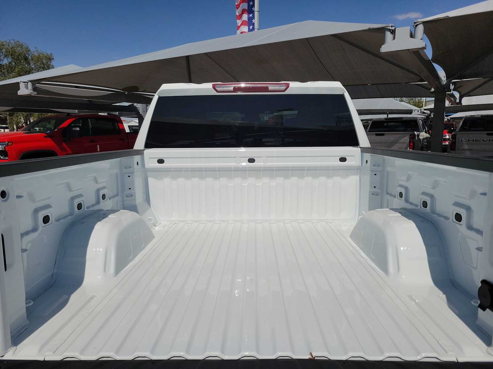 Thumbnail: 2026 Chevrolet Silverado 1500 - 19