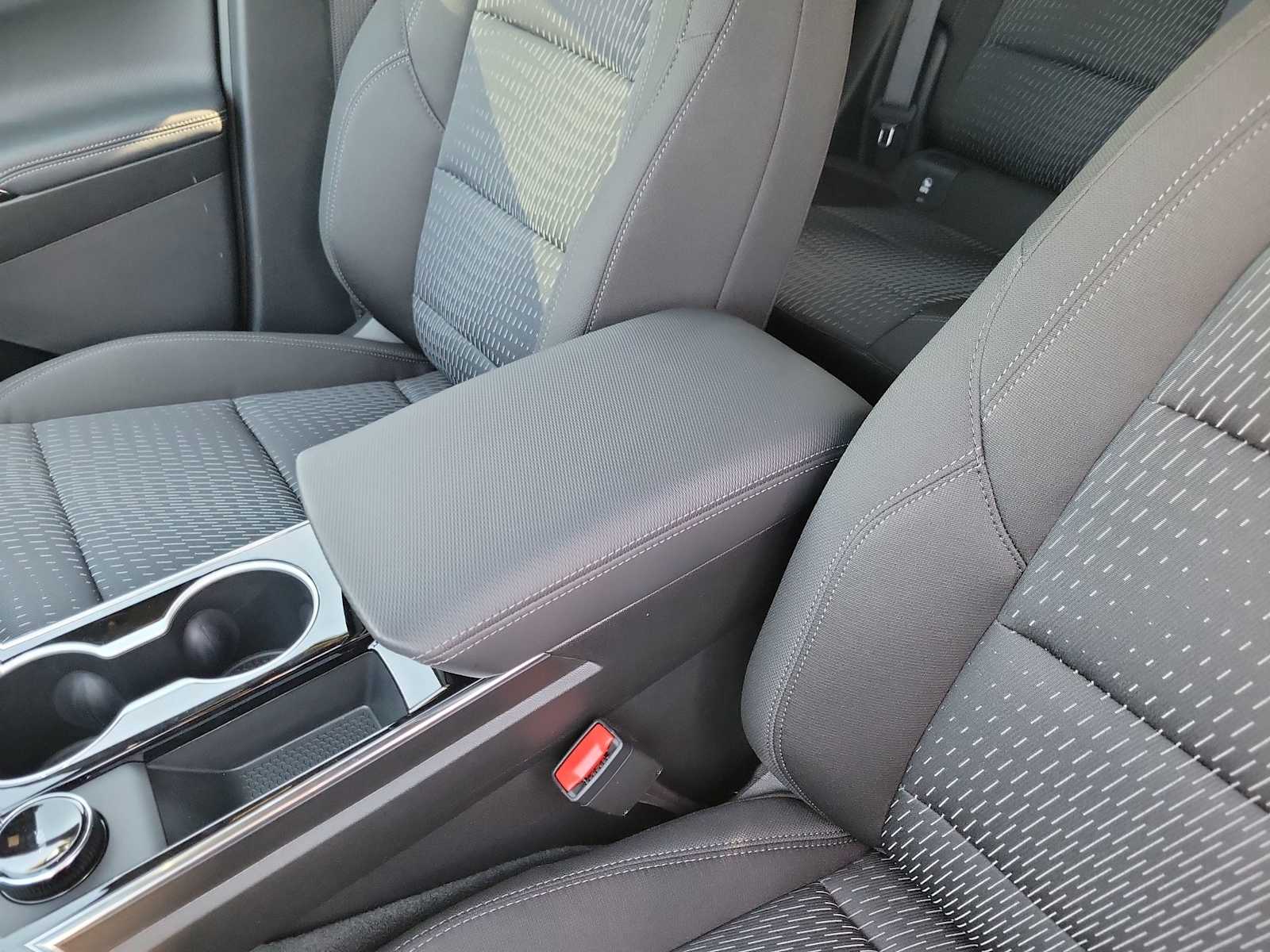 Thumbnail: 2026 Chevrolet Equinox - 16